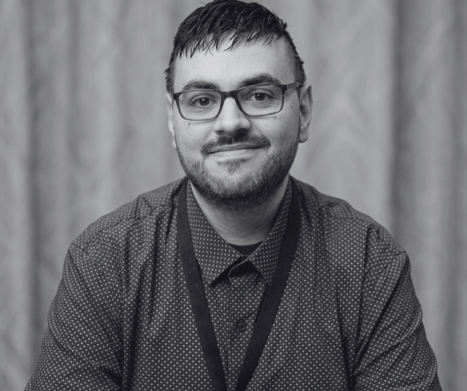 Fora Author - Johnny Rios