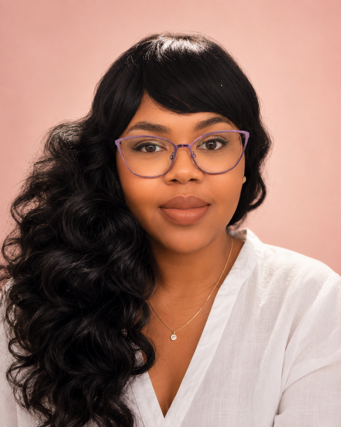 Fora Author - Ashley Johnson