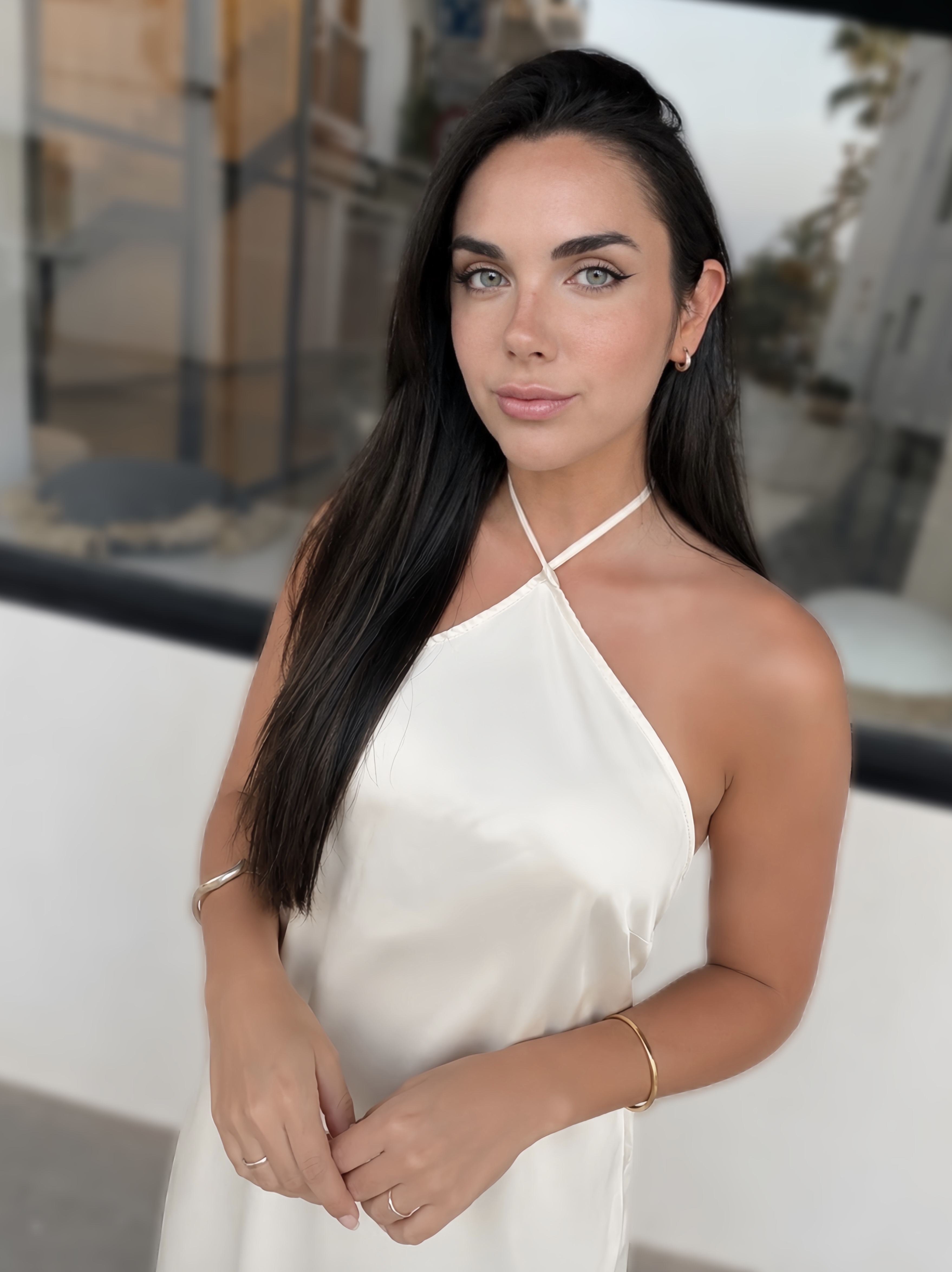 Fora Author - Lara Feresin