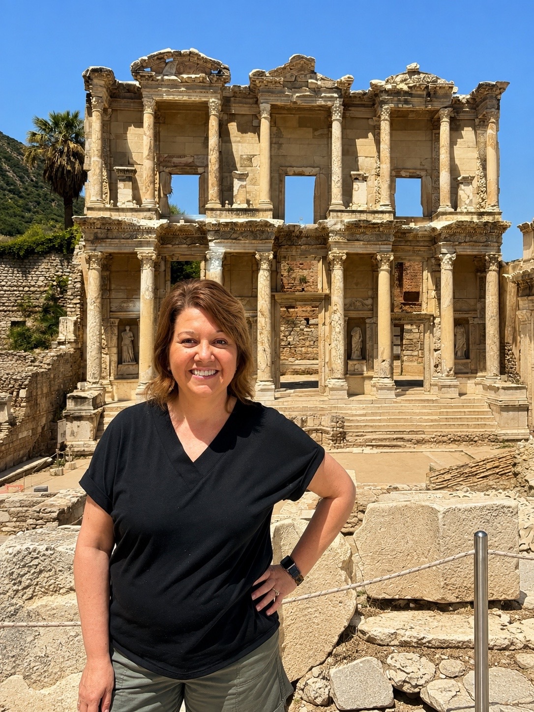 Fora Author - Angela Schmitt