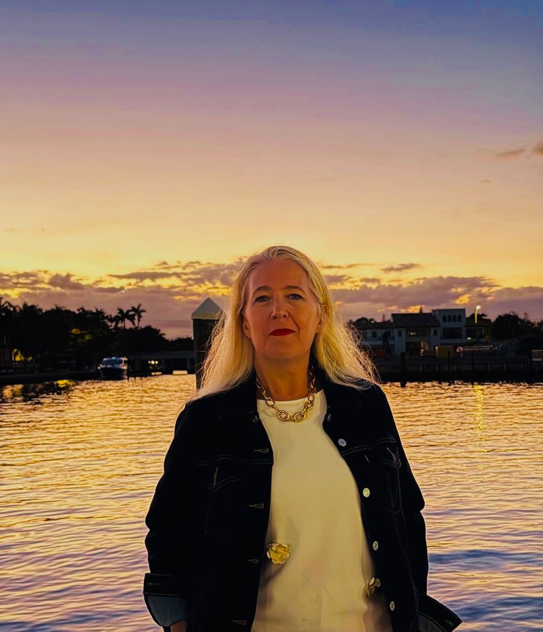 Fora Author - Natalia Manessi