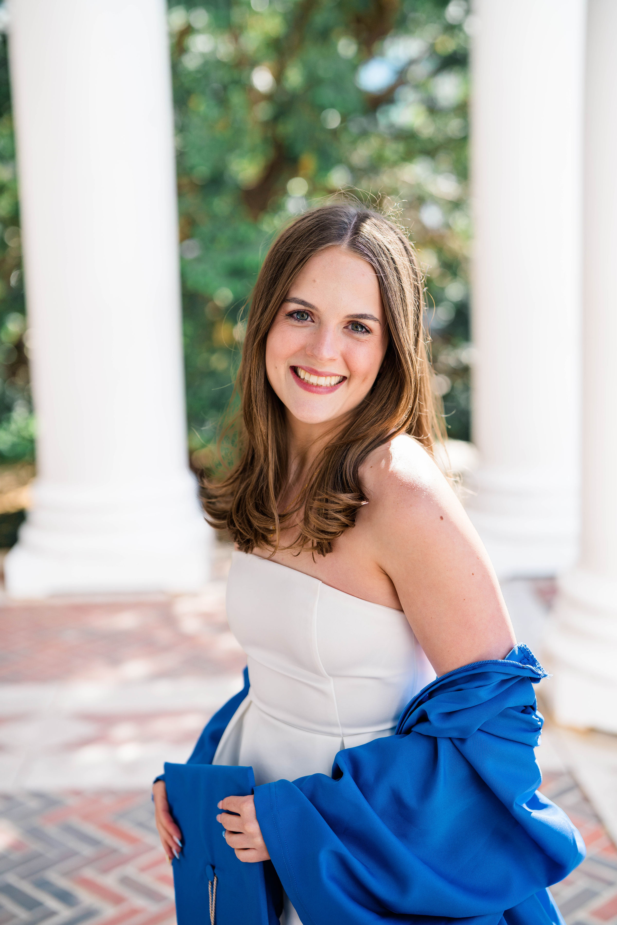 Fora Author - Sadie Landon