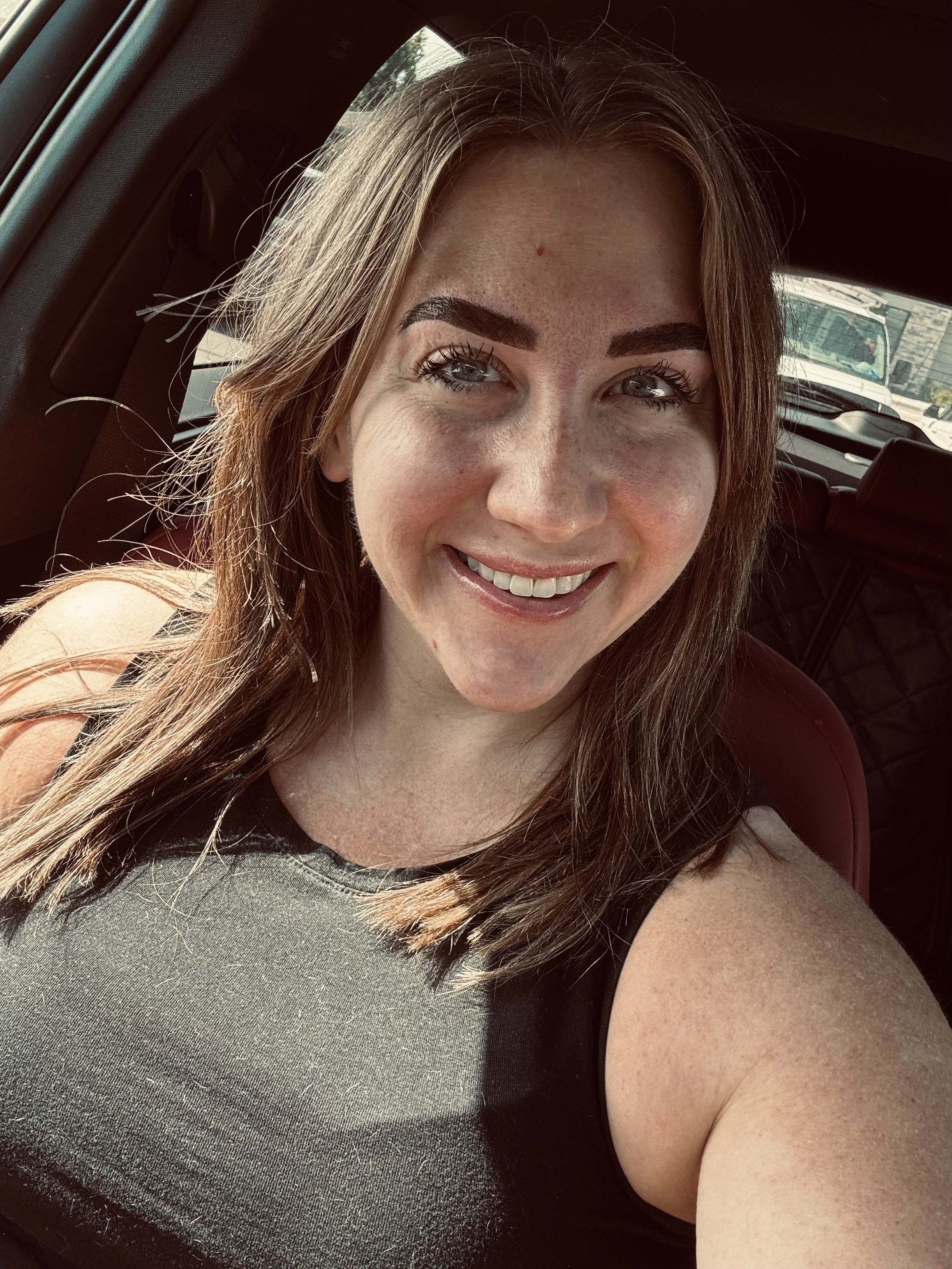 Fora Author - Lauren Santee