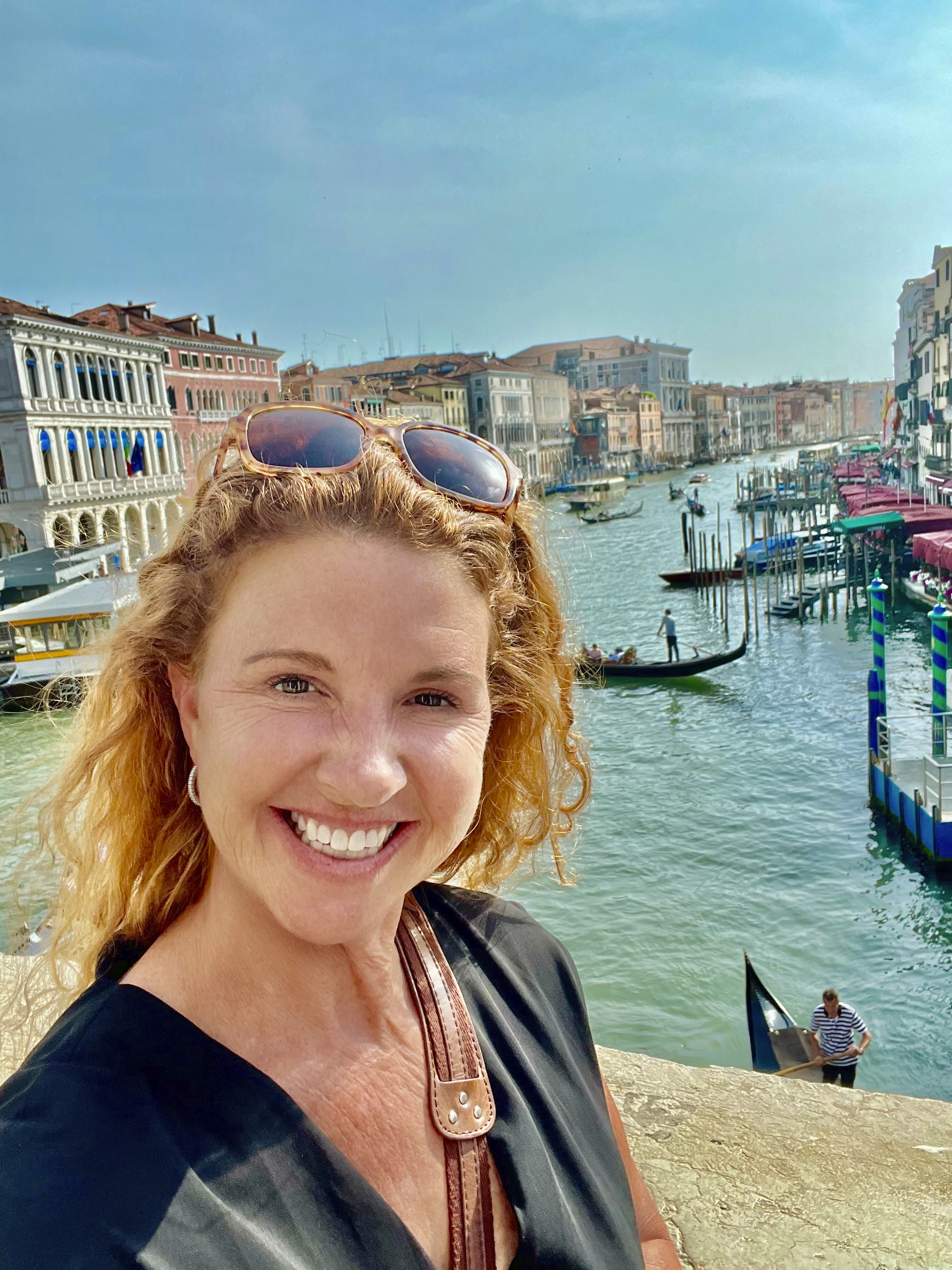 Fora Author - Amy Fullbright
