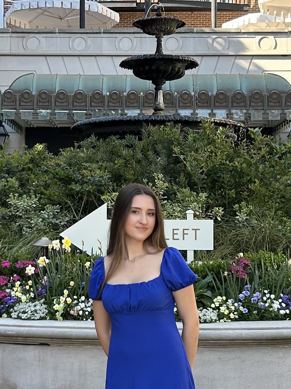 Fora Author - Bella Meyko