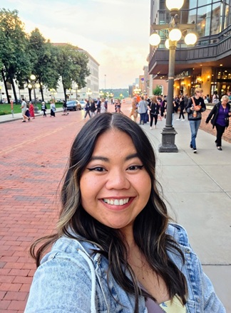 Fora Author - Cassandra Jandert