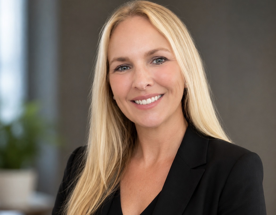 Fora Author - Mary Kirby