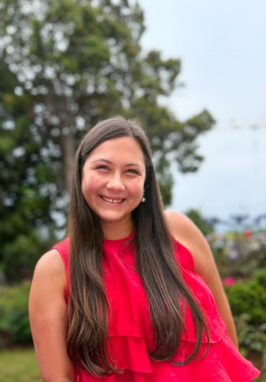 Fora Author - Pinar Kok