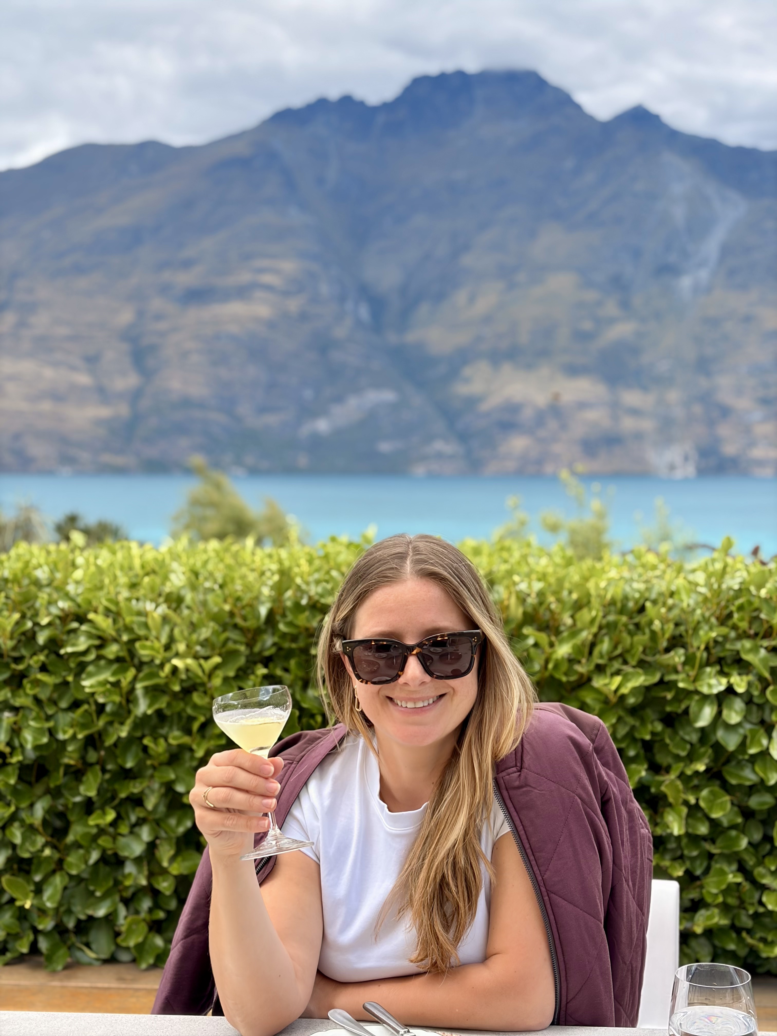 Fora Author - Kat Saval