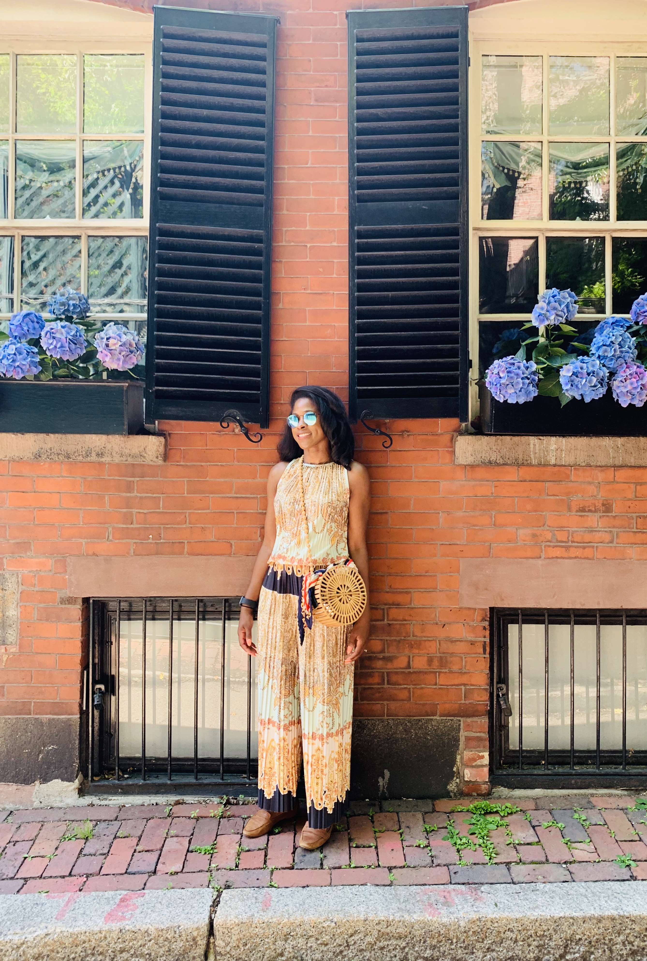 Fora Author - Brittany Leach