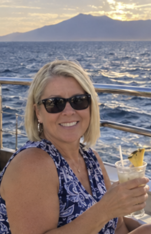 Fora Author - Kelly Stringer