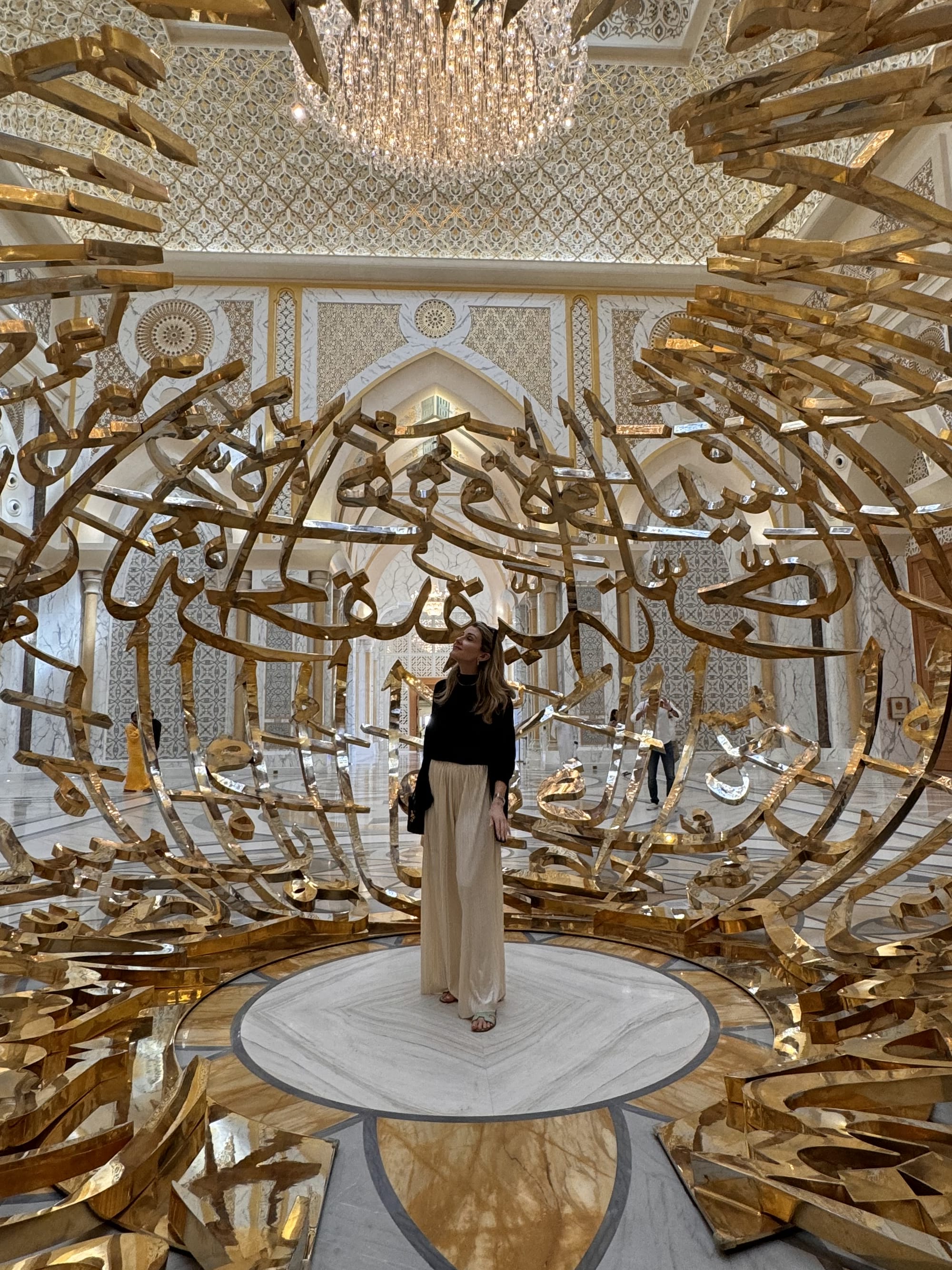 Advisor - 5-Day Itinerary for Dubai & Abu Dhabi with Level Up