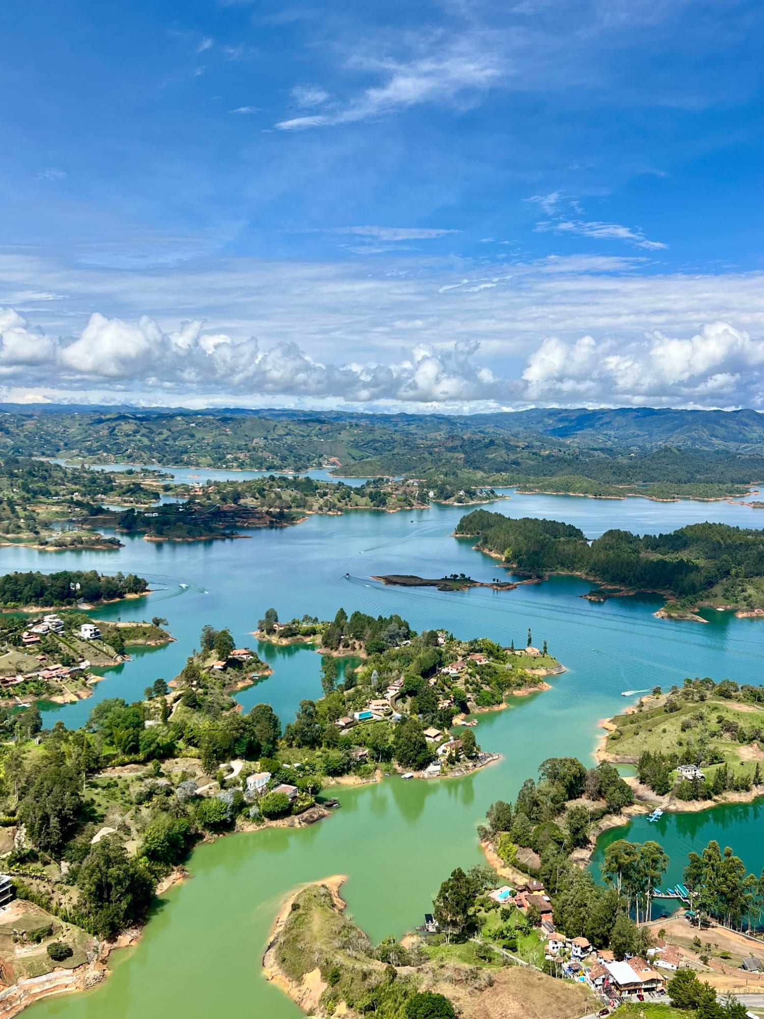 Advisor - Two Weeks Traveling Around Colombia: From City to Nature to Coast