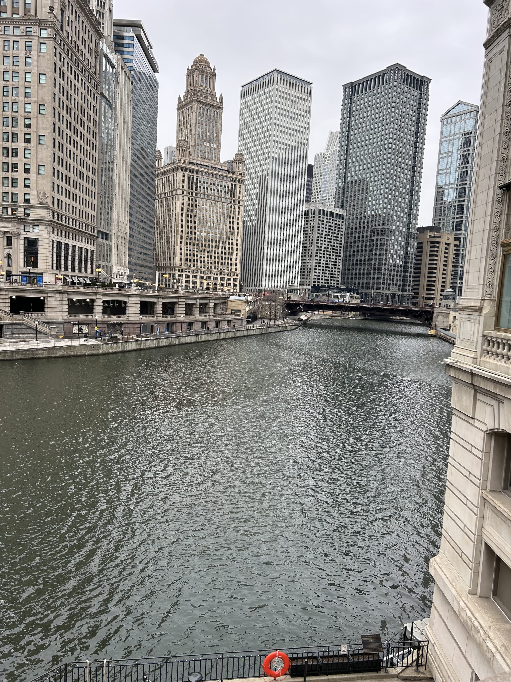 Advisor - Girls’ Weekend in Chicago: Fun Four-Day Itinerary