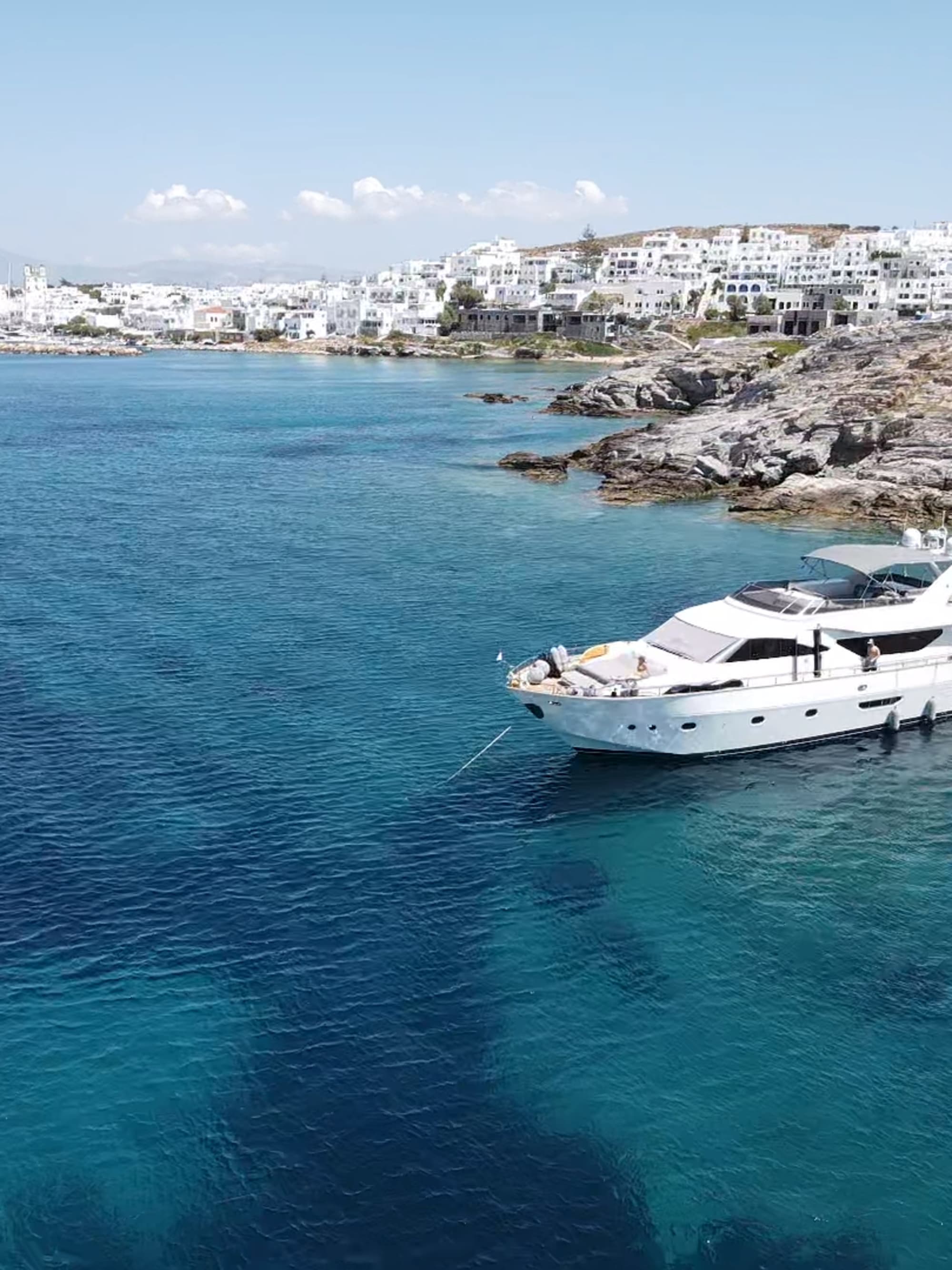 Advisor - Exploring the Greek Islands by Boat: A Vacation to Remember
