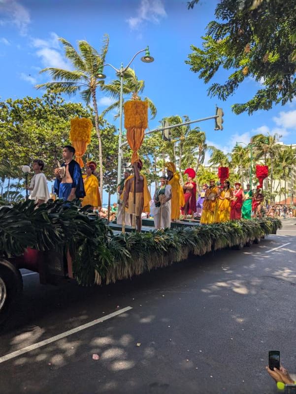 Advisor - Soaking in the Aloha: Waikiki Beach Vacation