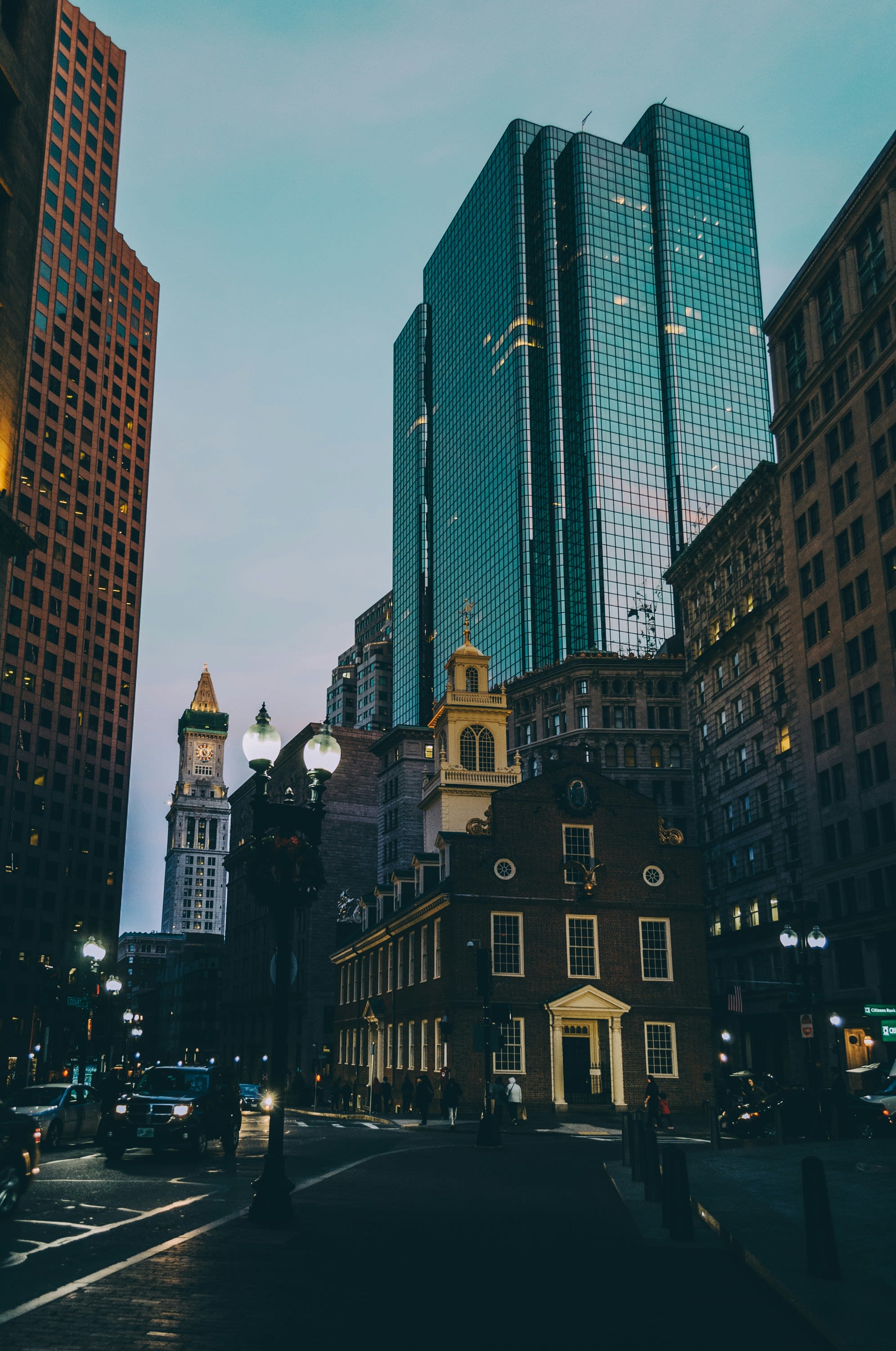 Advisor - Boston Snapshot: Highlights of the Hub
