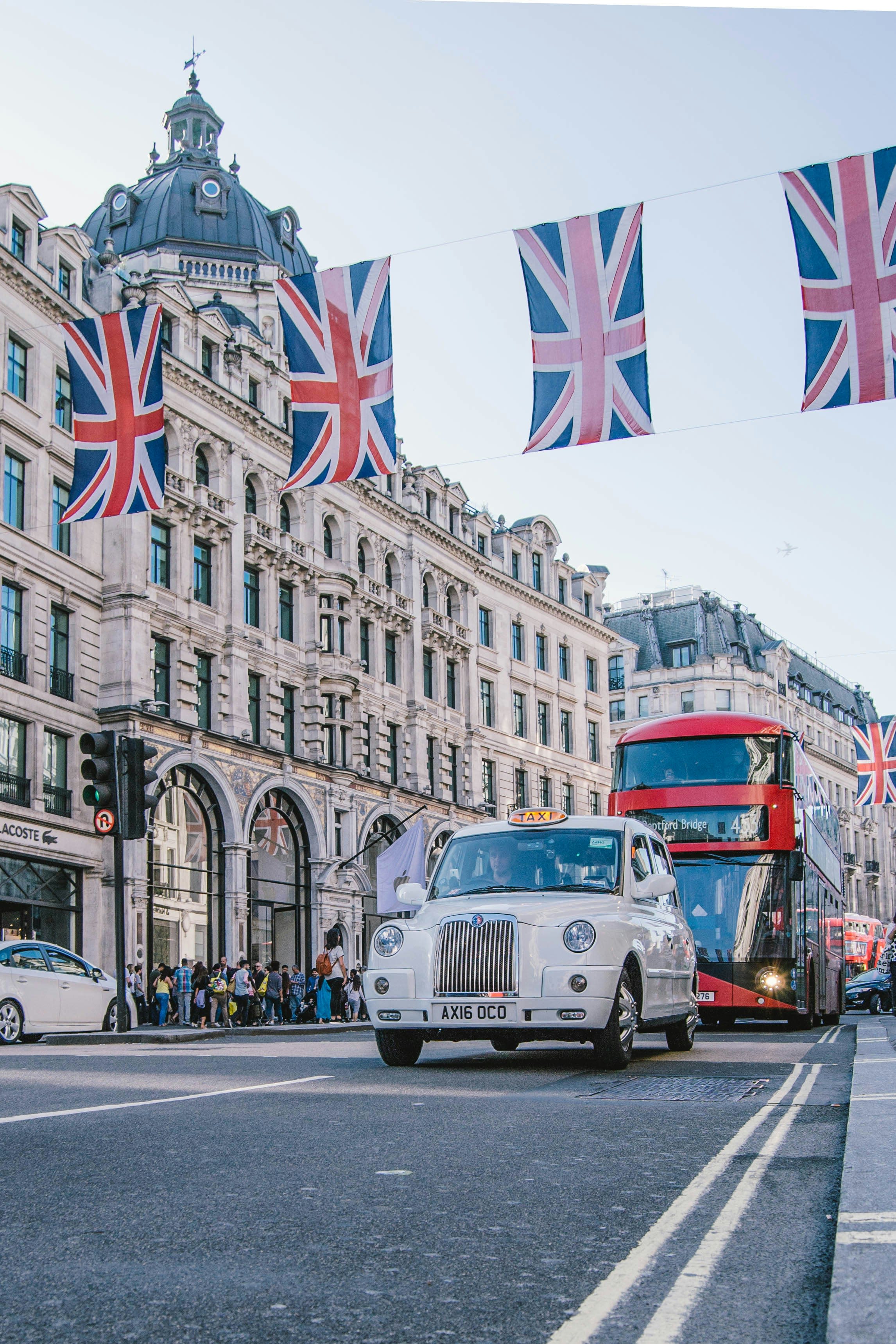 London with Kids: History, High Tea & Hijinks