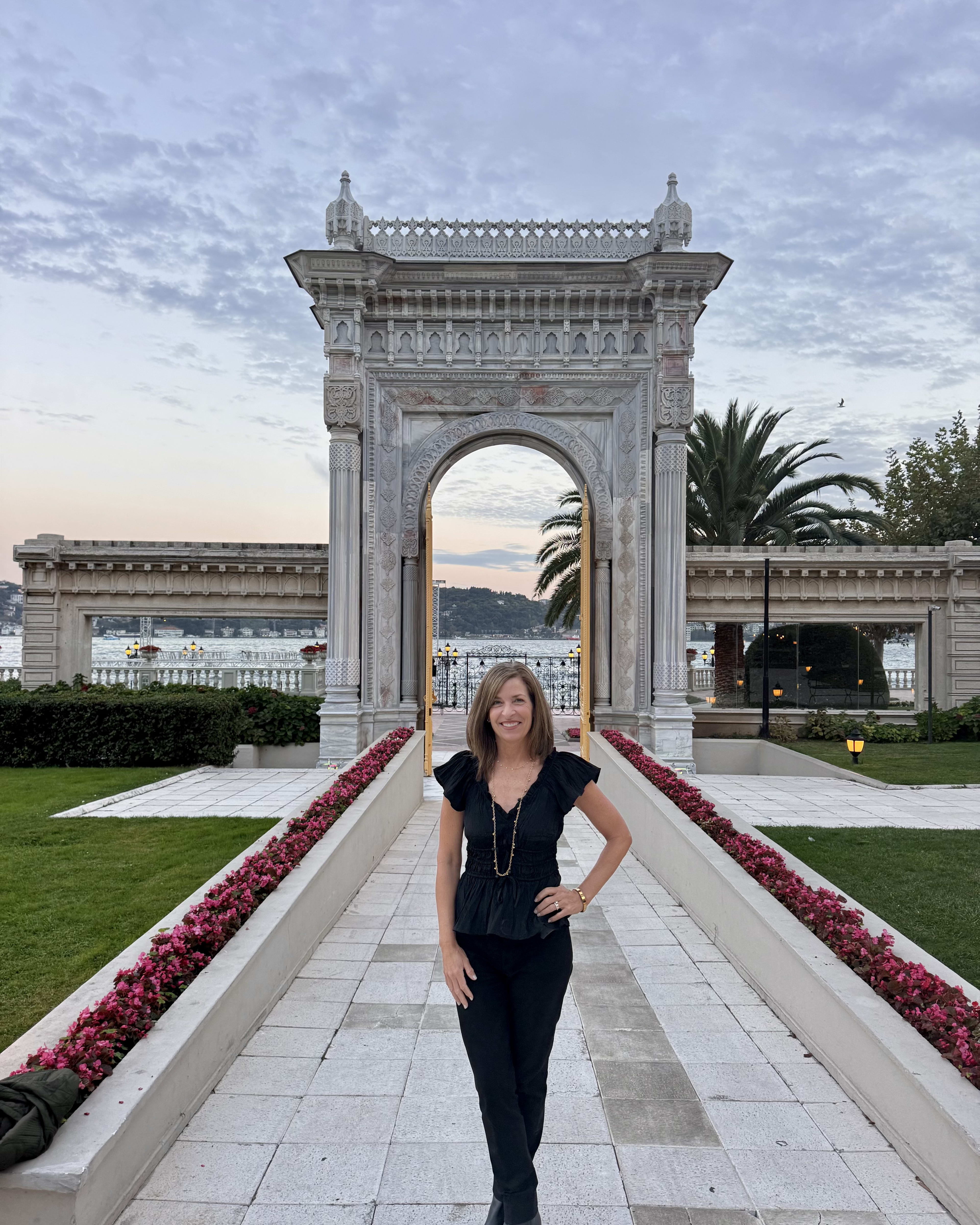 Advisor - Istanbul for Foodies & Culture Lovers
