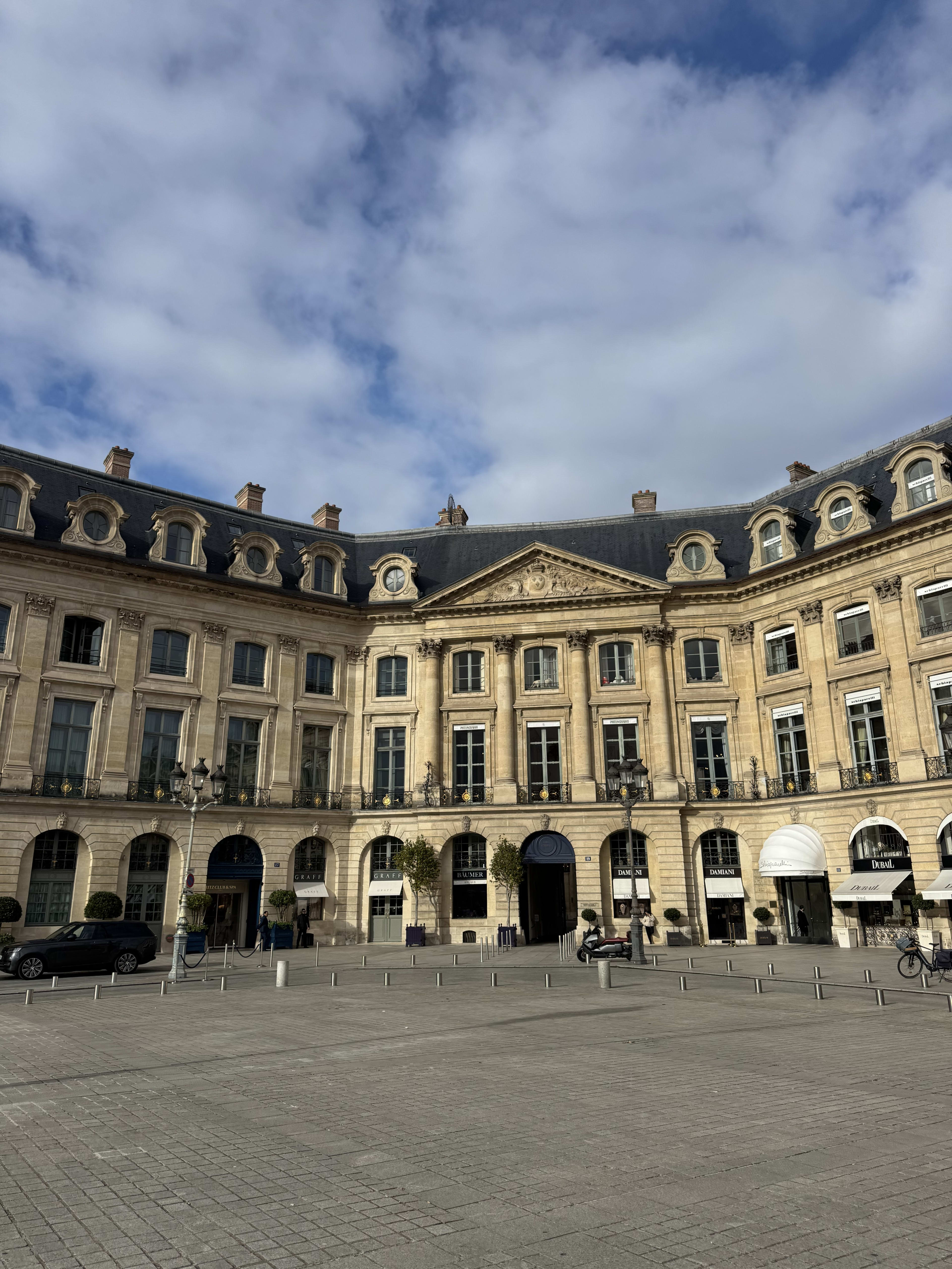Advisor - Where to Stay, Explore & Eat in Paris