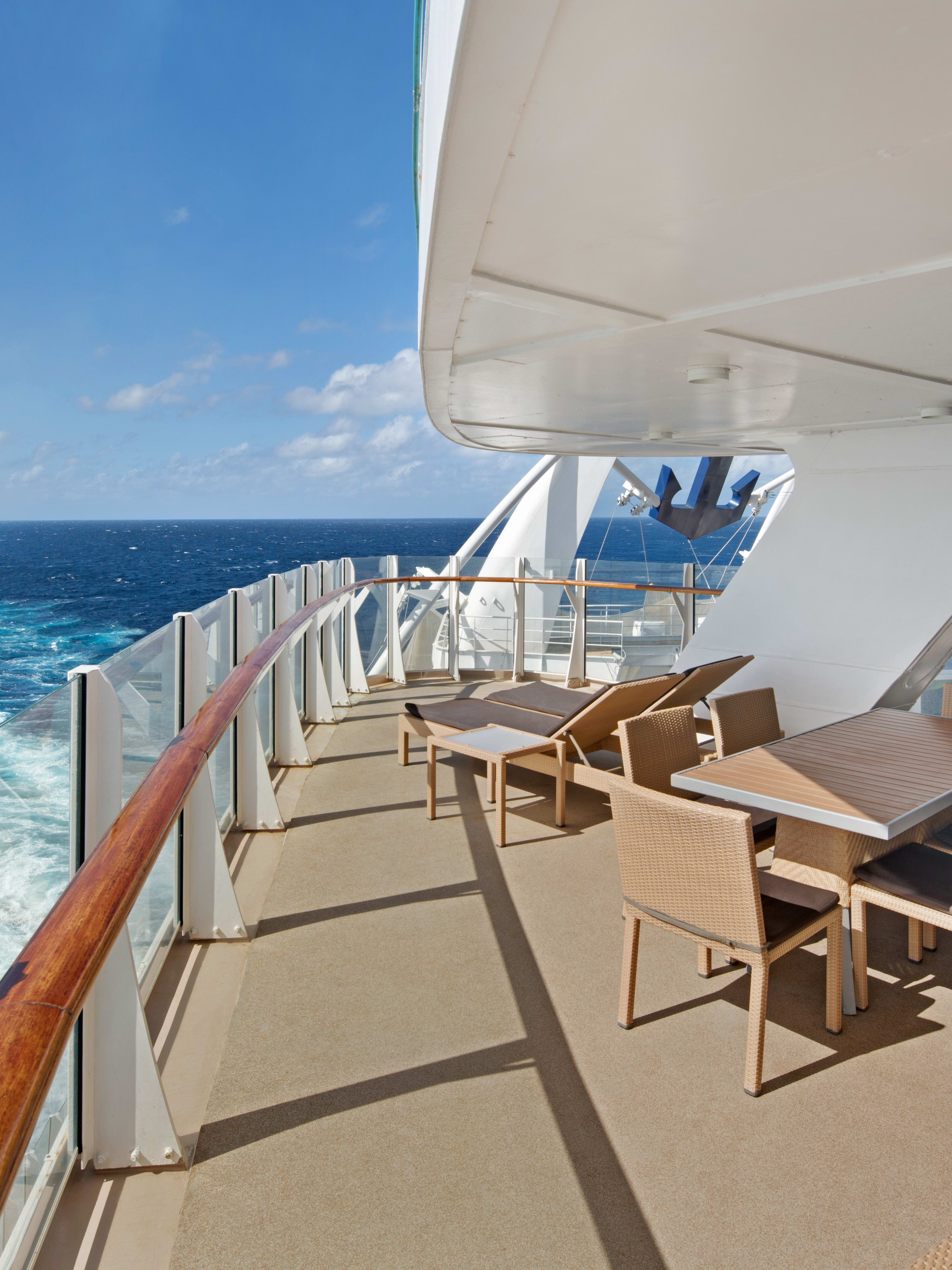 The Royal Treatment: Our Star Class AquaTheater Suite Surprise
