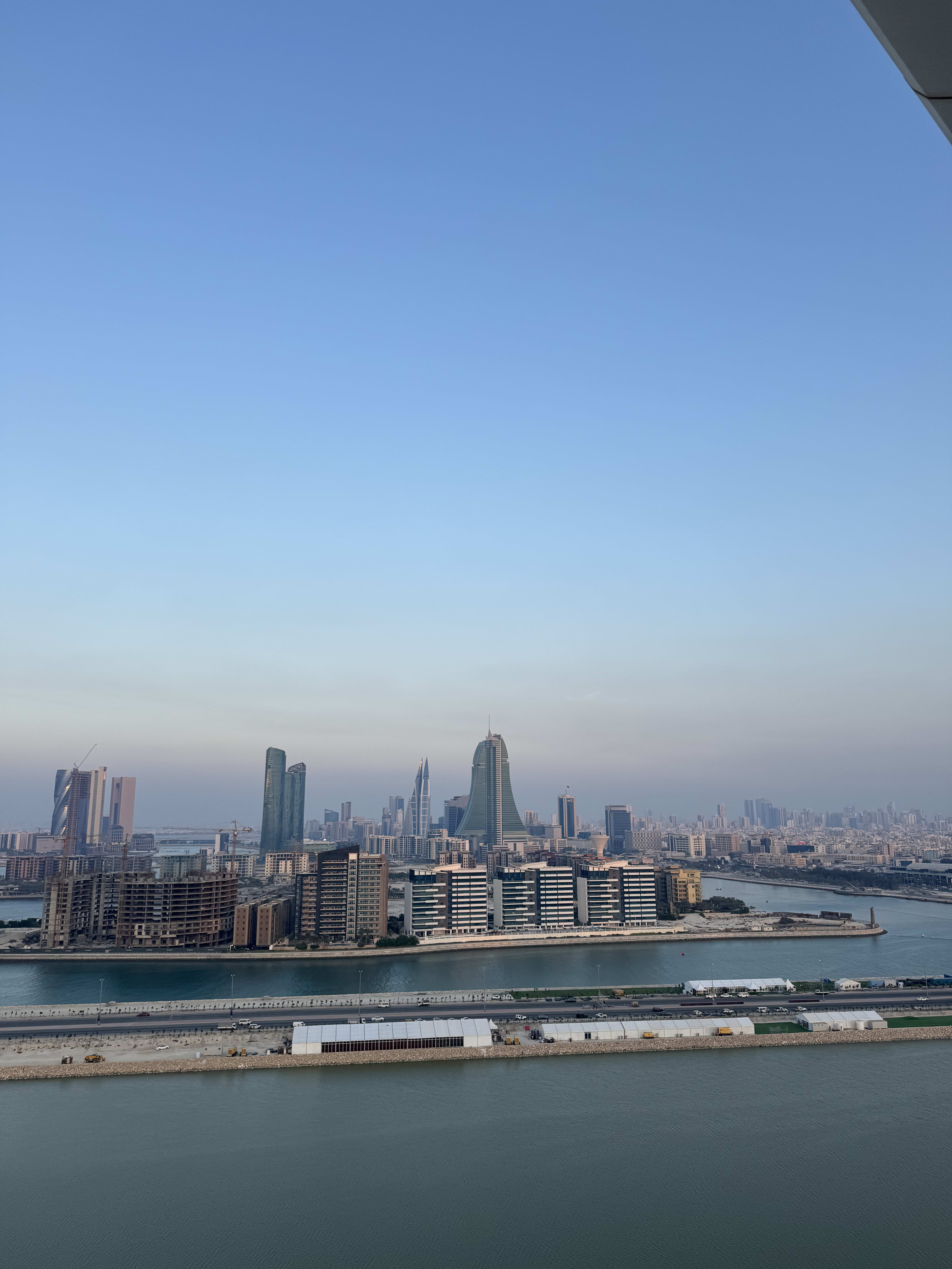 Advisor - Bahrain: The Pearl of the Gulf
