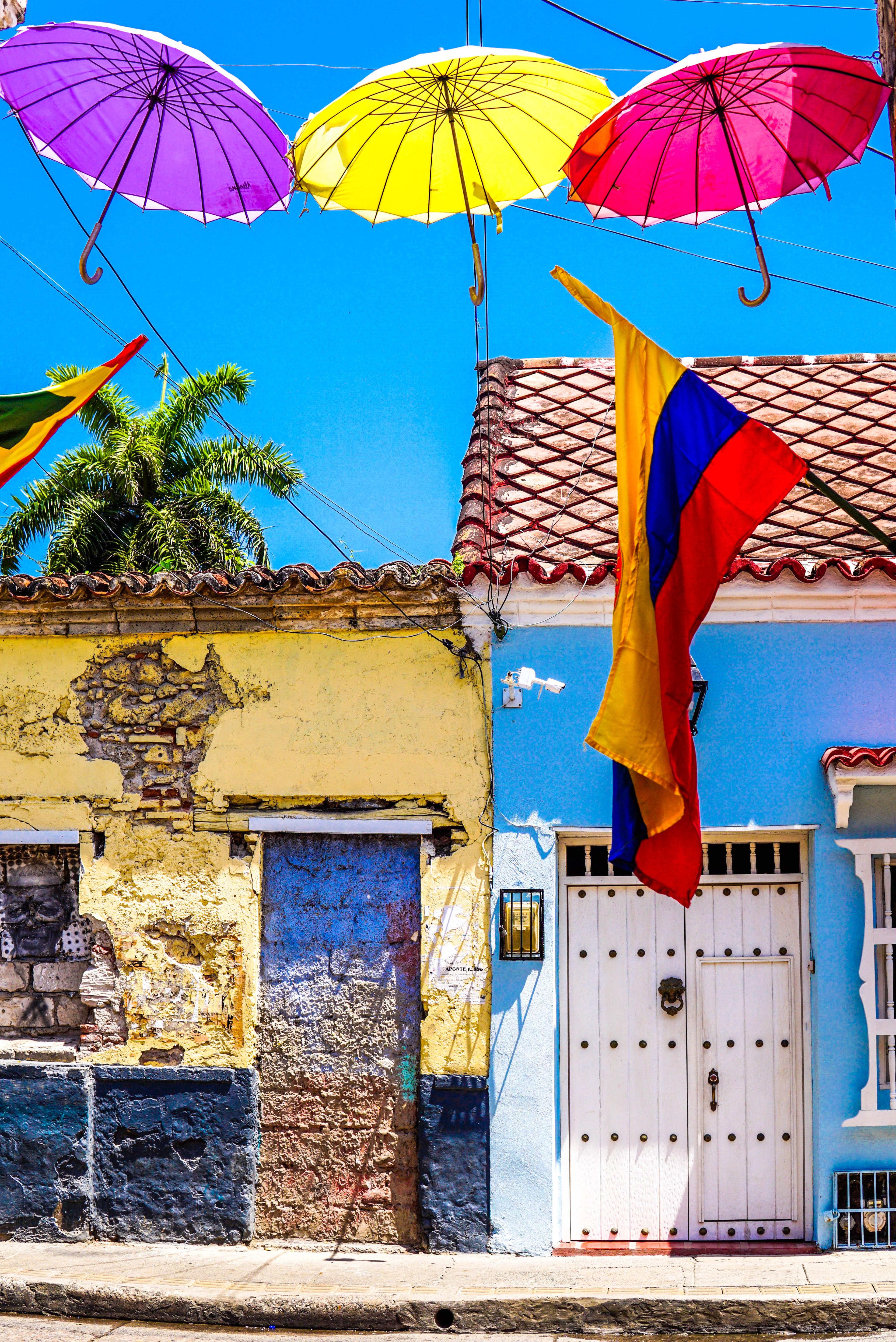 The colorful faces of Colombia.