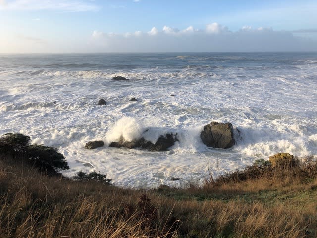 waves crashing on a rocky shore