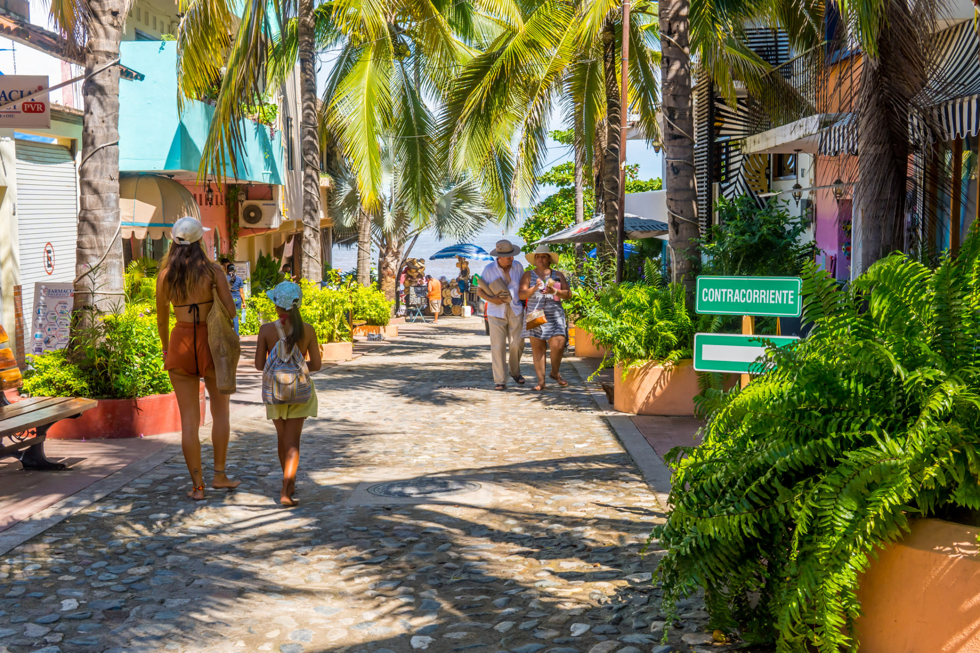 The Ultimate First-Timer's Guide to Mexico: Explore Cities, Culture, Beaches, and Cuisine