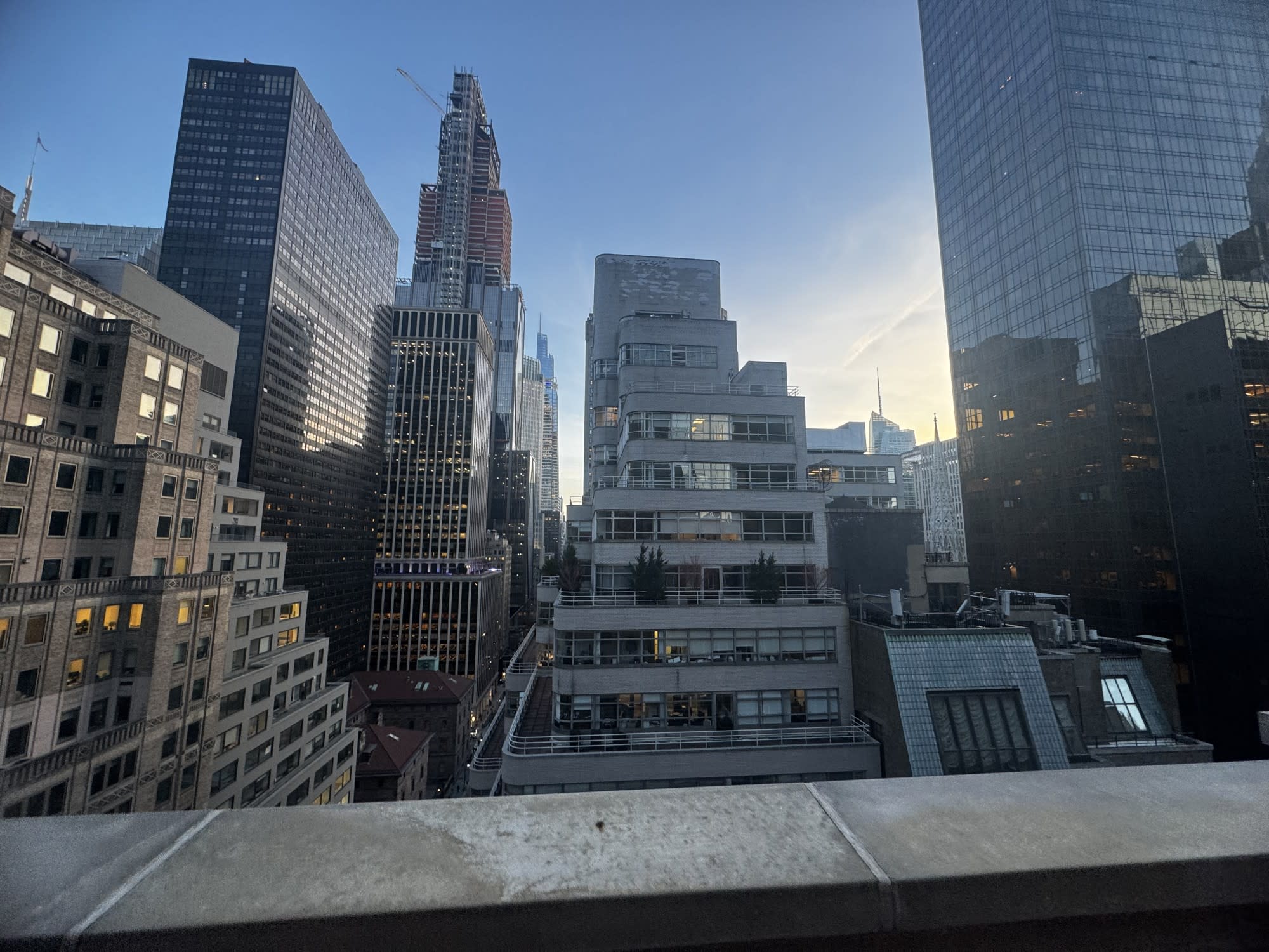 Unveiling the Charm of NYC's Omni Berkshire Place