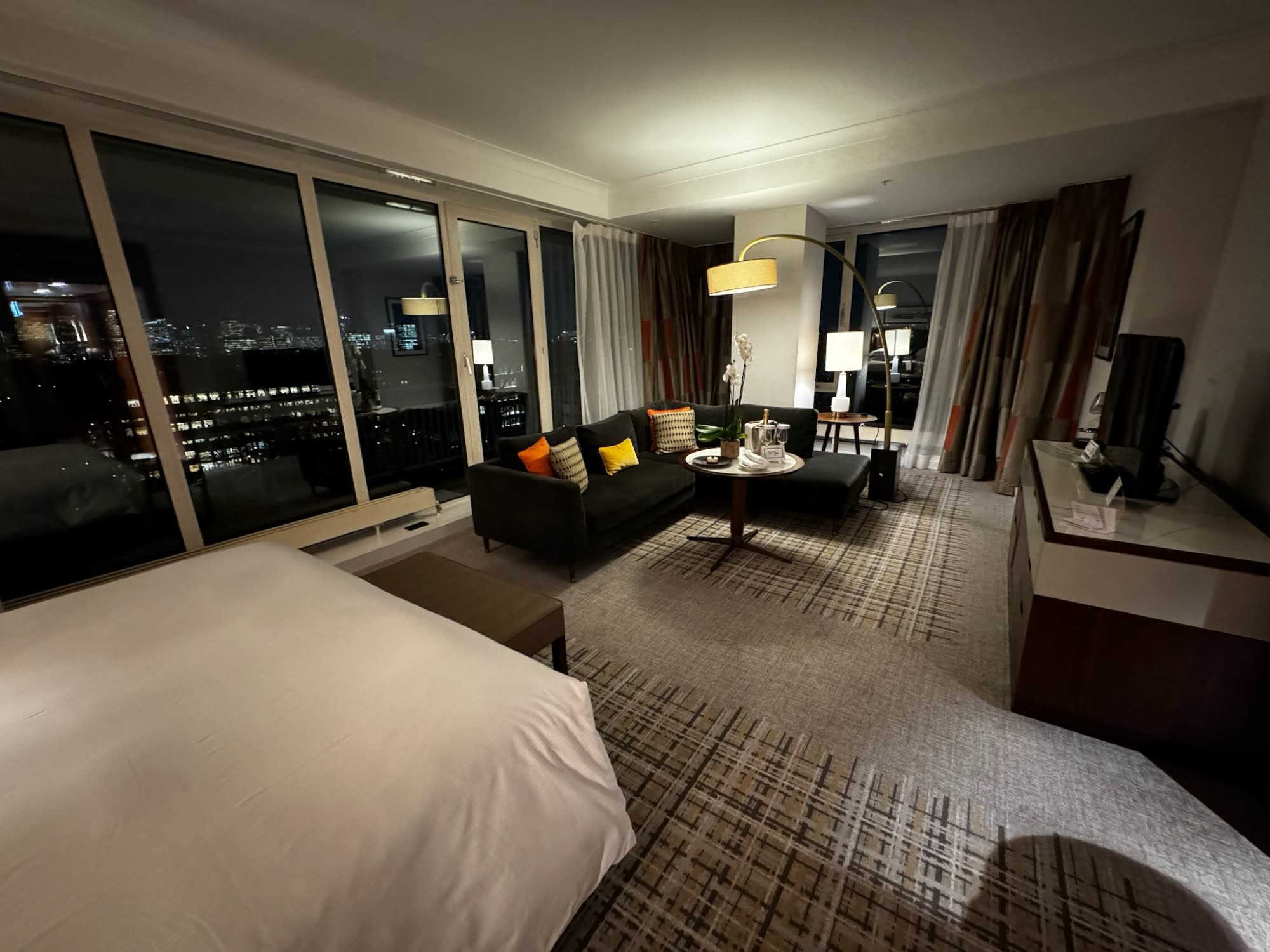 A Tranquil Retreat: My Stay at the Historic Hilton Amsterdam Hotel