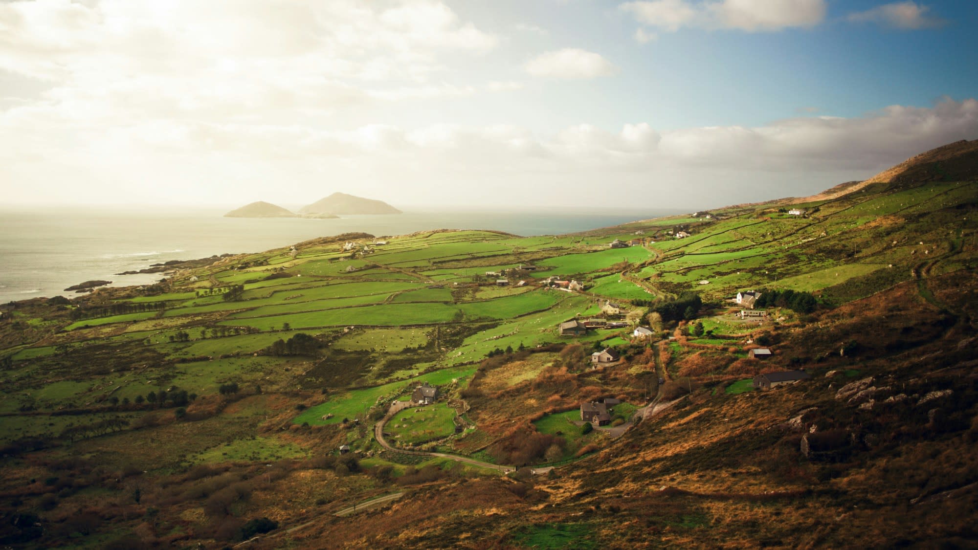 Ireland in November: Off-Season Charm & Dramatic Scenery