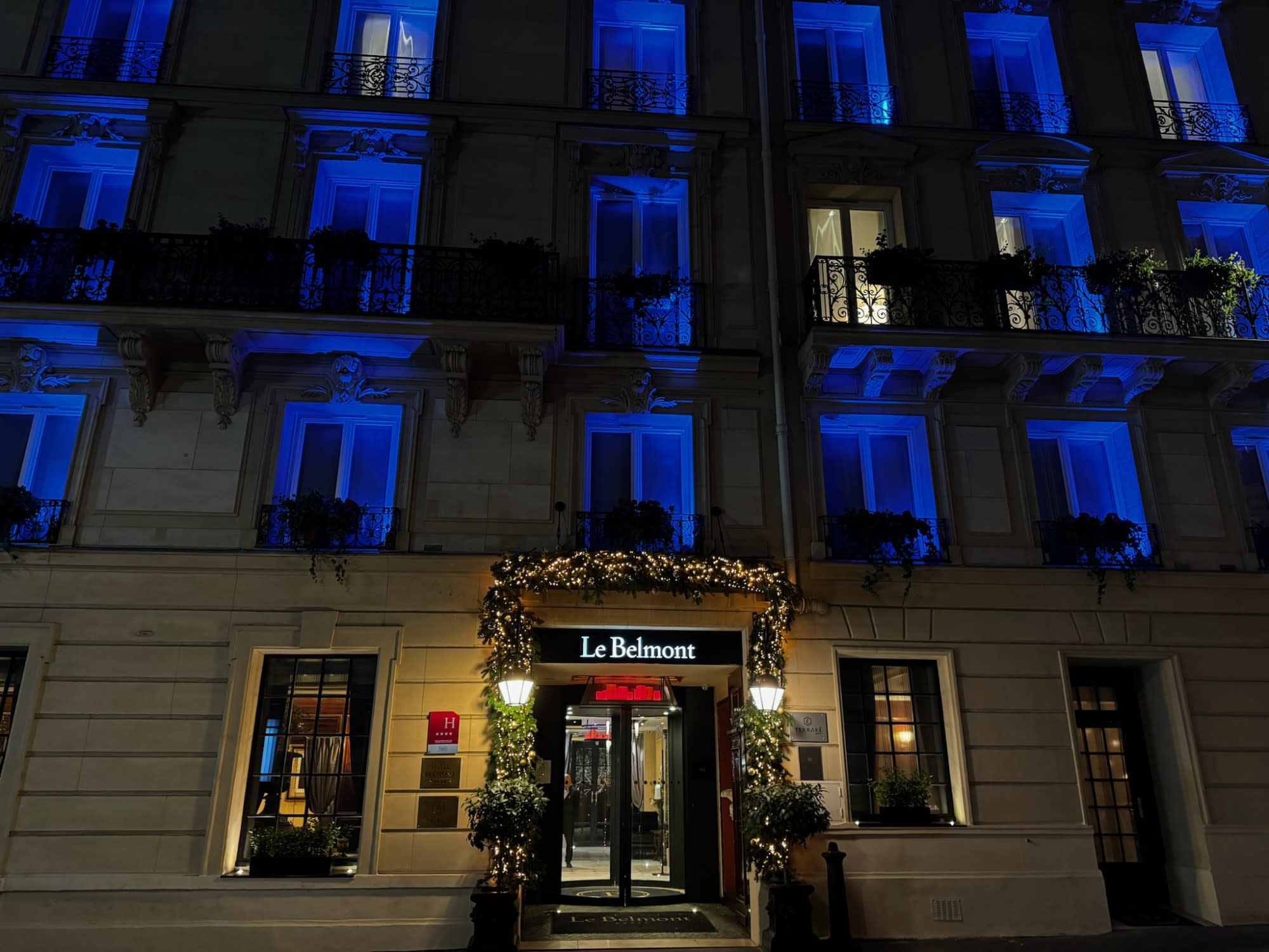 Captivating Charm: A Luxurious Retreat at Le Belmont Hotel, Paris
