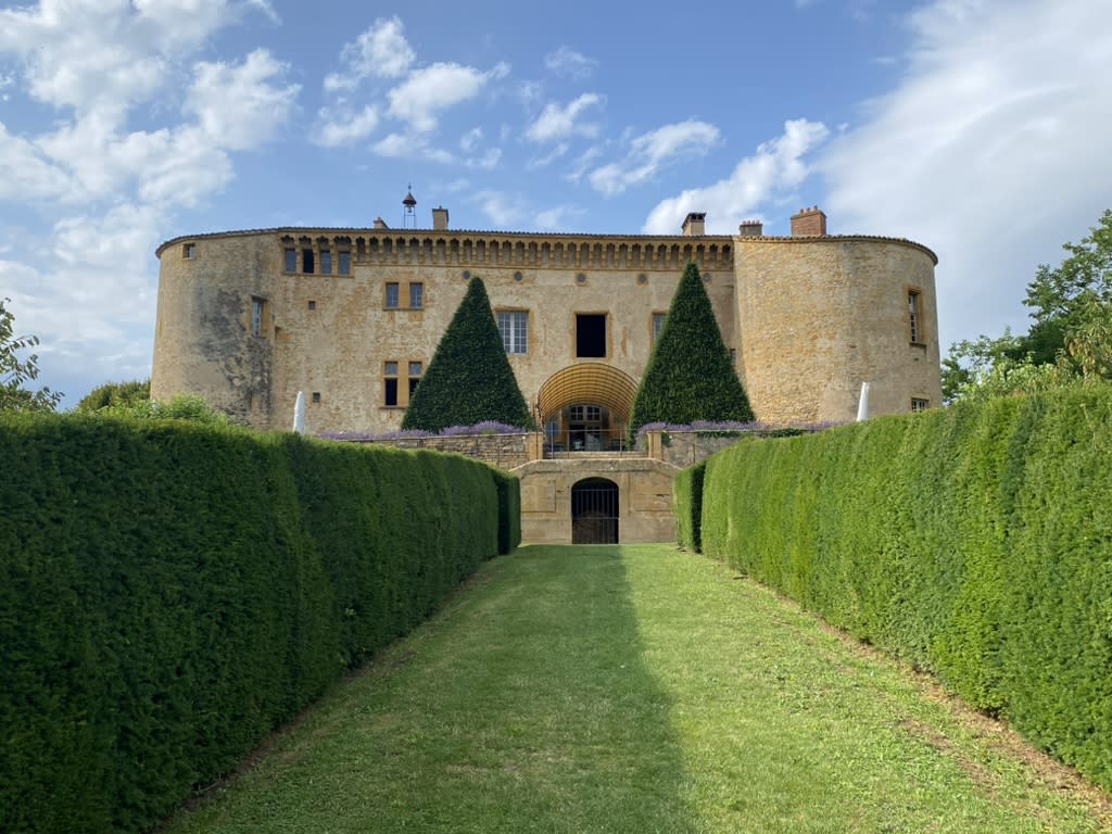 A Regal Retreat: The Timeless Splendor of Château de Bagnols