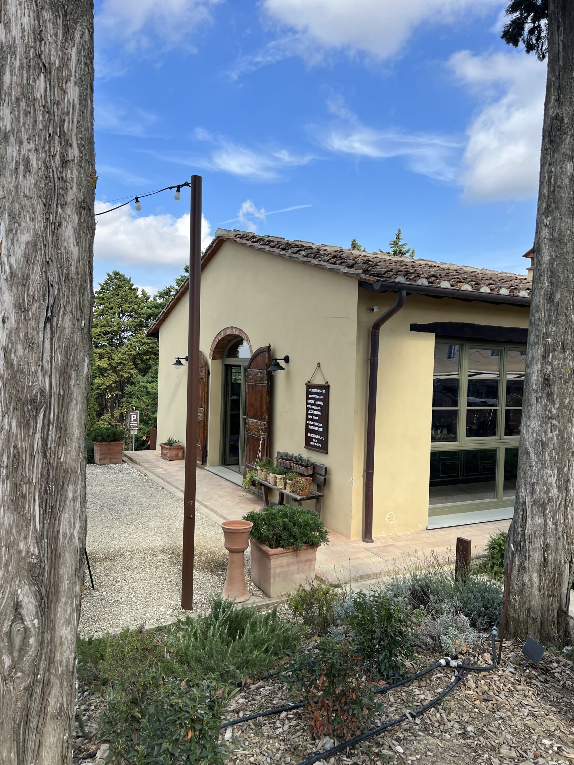 Tour of Villa Petriolo in Tuscany
