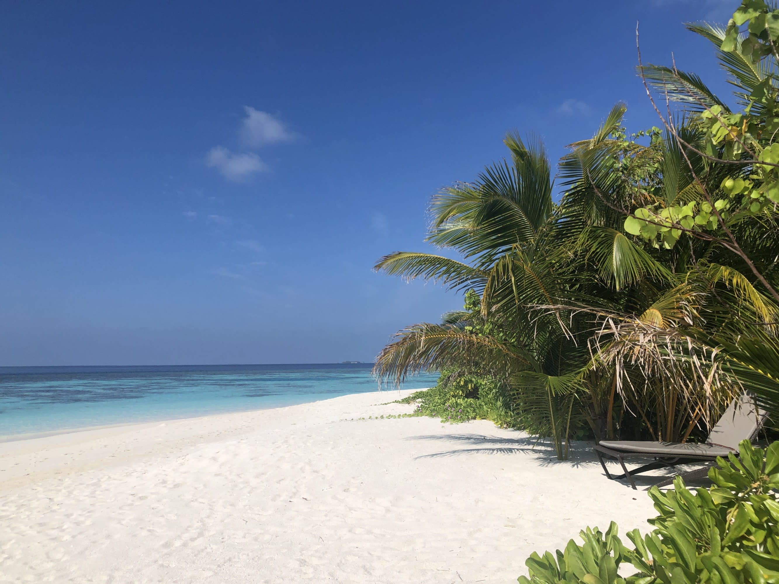 Kandolhu Maldivian Resort: This Little Maldivian Island is Magical