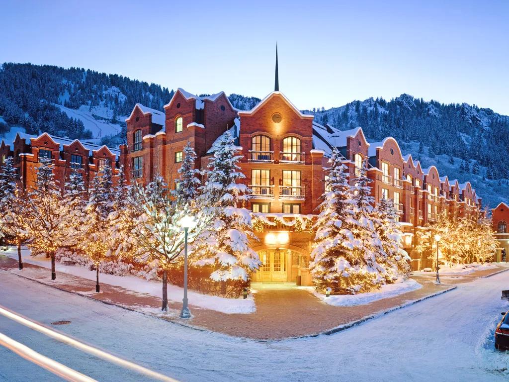 The 3 Best Aspen Luxury Hotels
