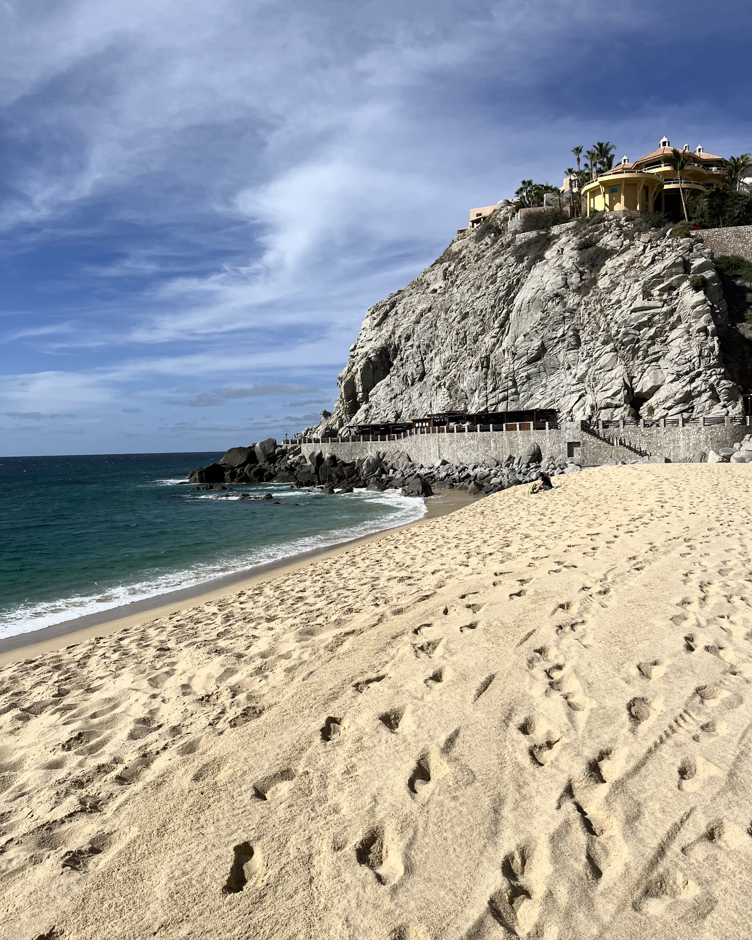 Luxury Meets Adventure: An Unforgettable Escape to the Waldorf Astoria Los Cabos