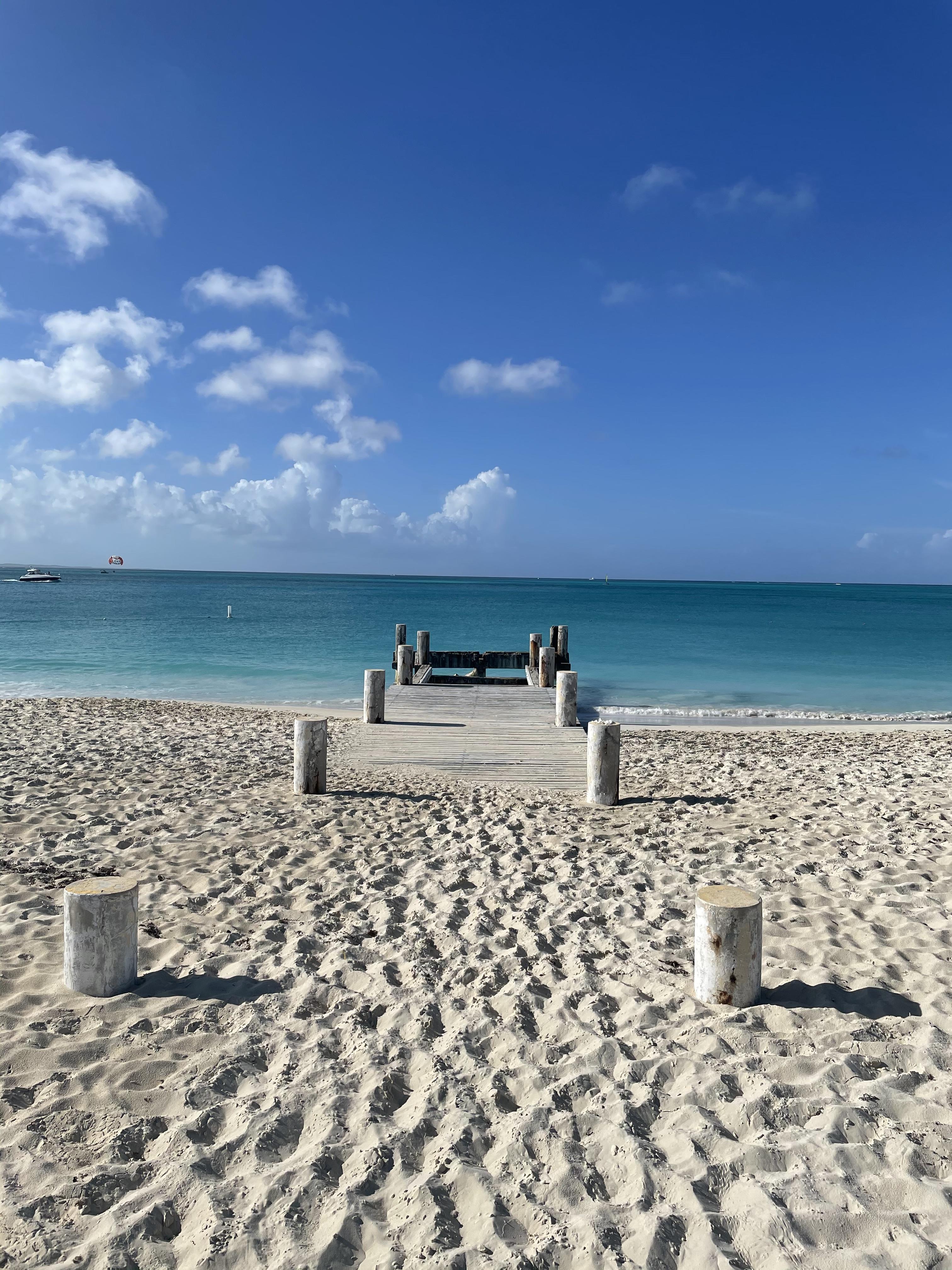 Advisor - Turks and Caicos: Unwind, Explore, and Experience Paradise
