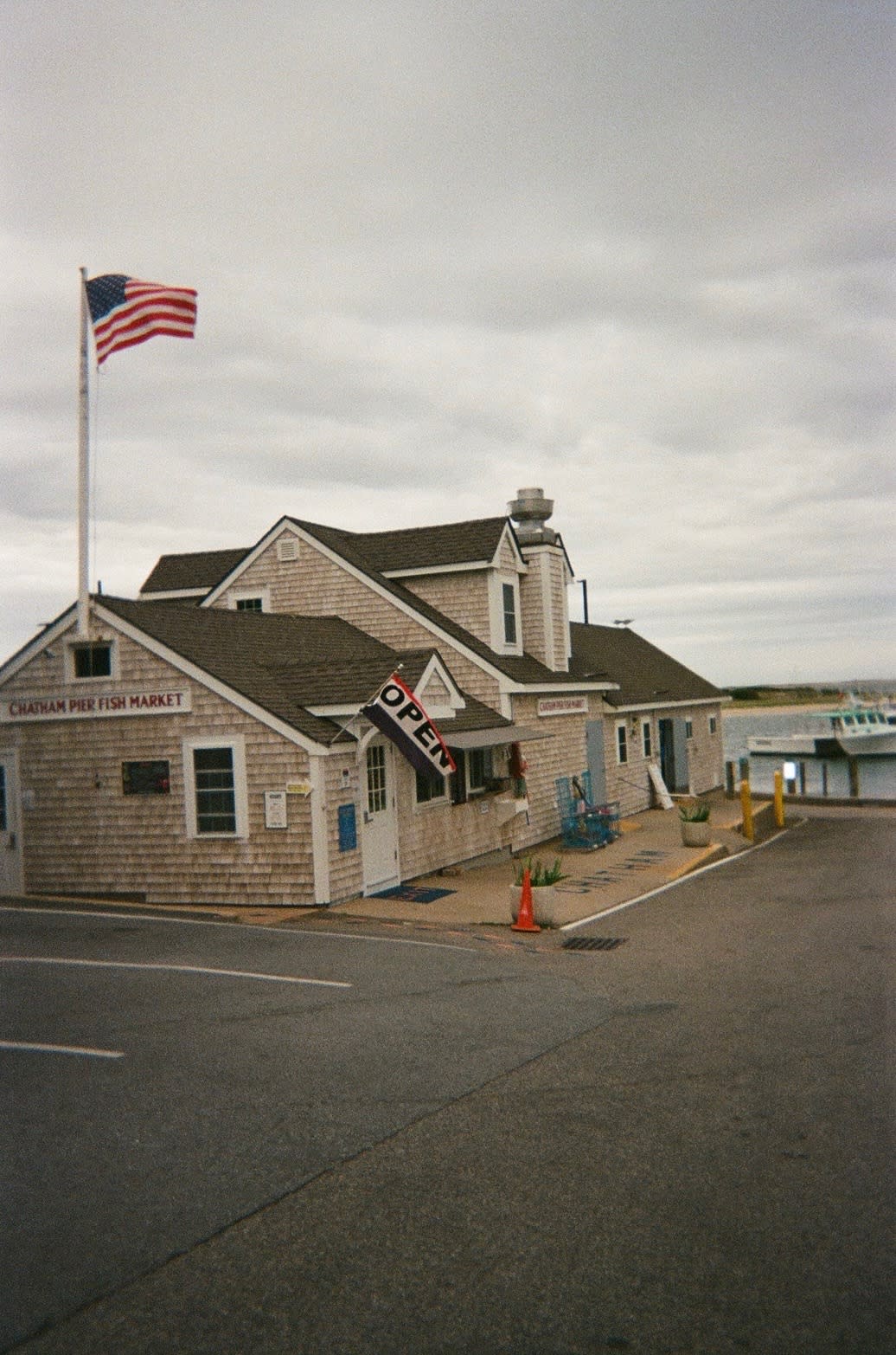 Advisor - Cape Cod in 4 Days: A Couple's Guide to Love, Lobster & Lighthouses