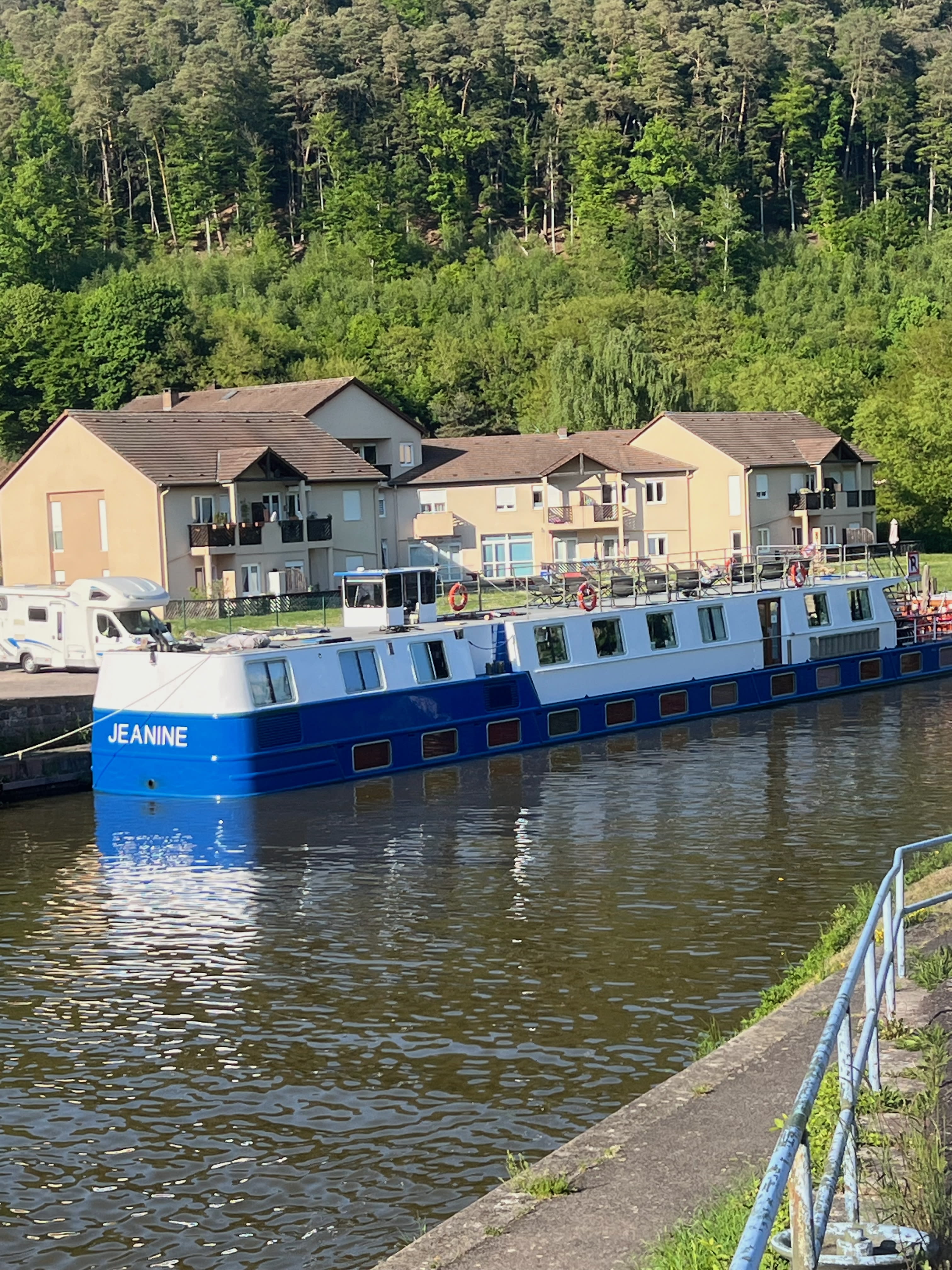 Barging the Marne-Rhine Canal