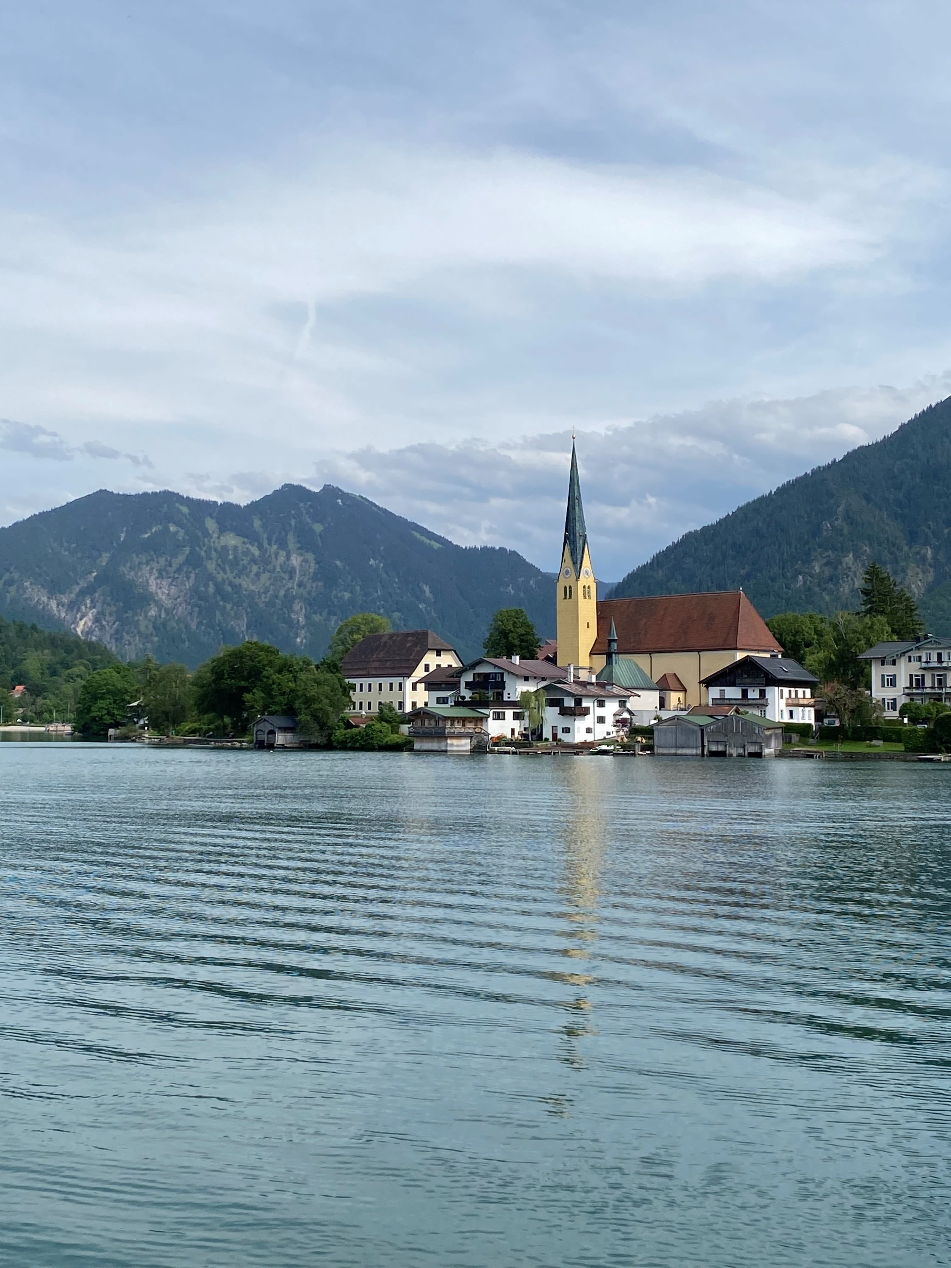 Advisor - A Perfect Day at Lake Tegernsee, a Bavarian Alpine Gem