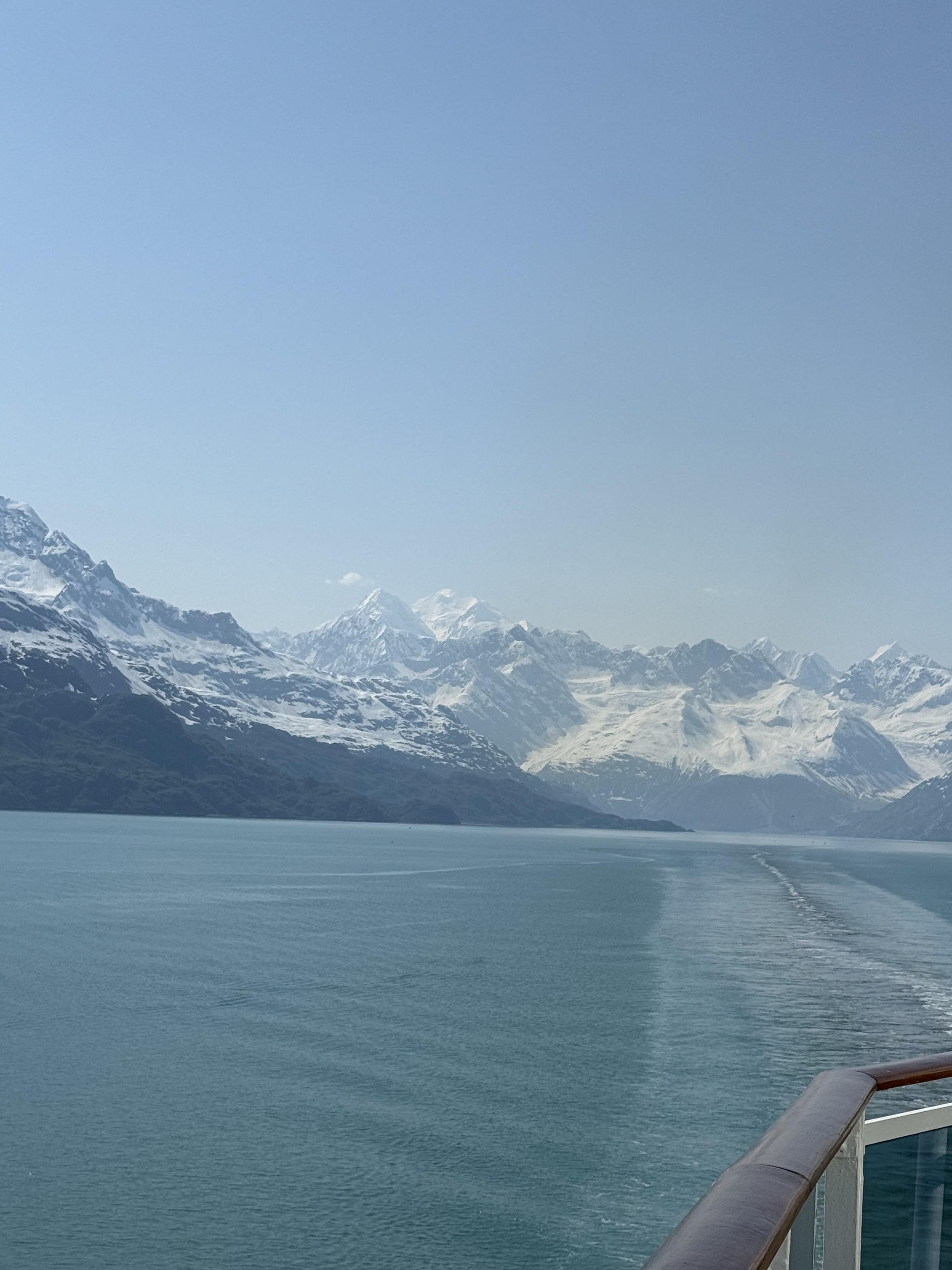 An Alaskan Cruise Tour is the Best Option for Cruising Alaska with Multi-Generations
