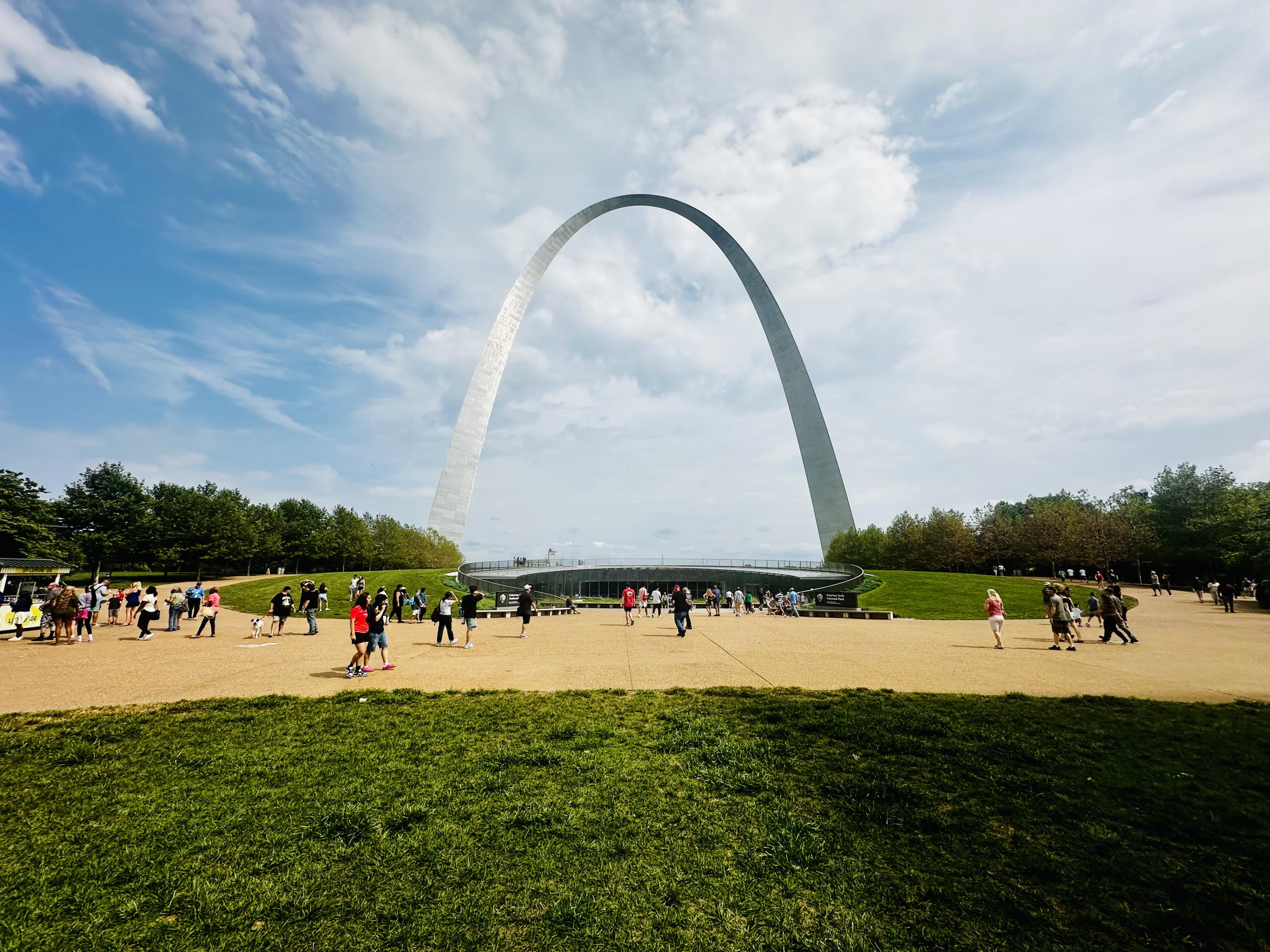 Advisor - Discover St. Louis: From the Arch to Hidden Gems