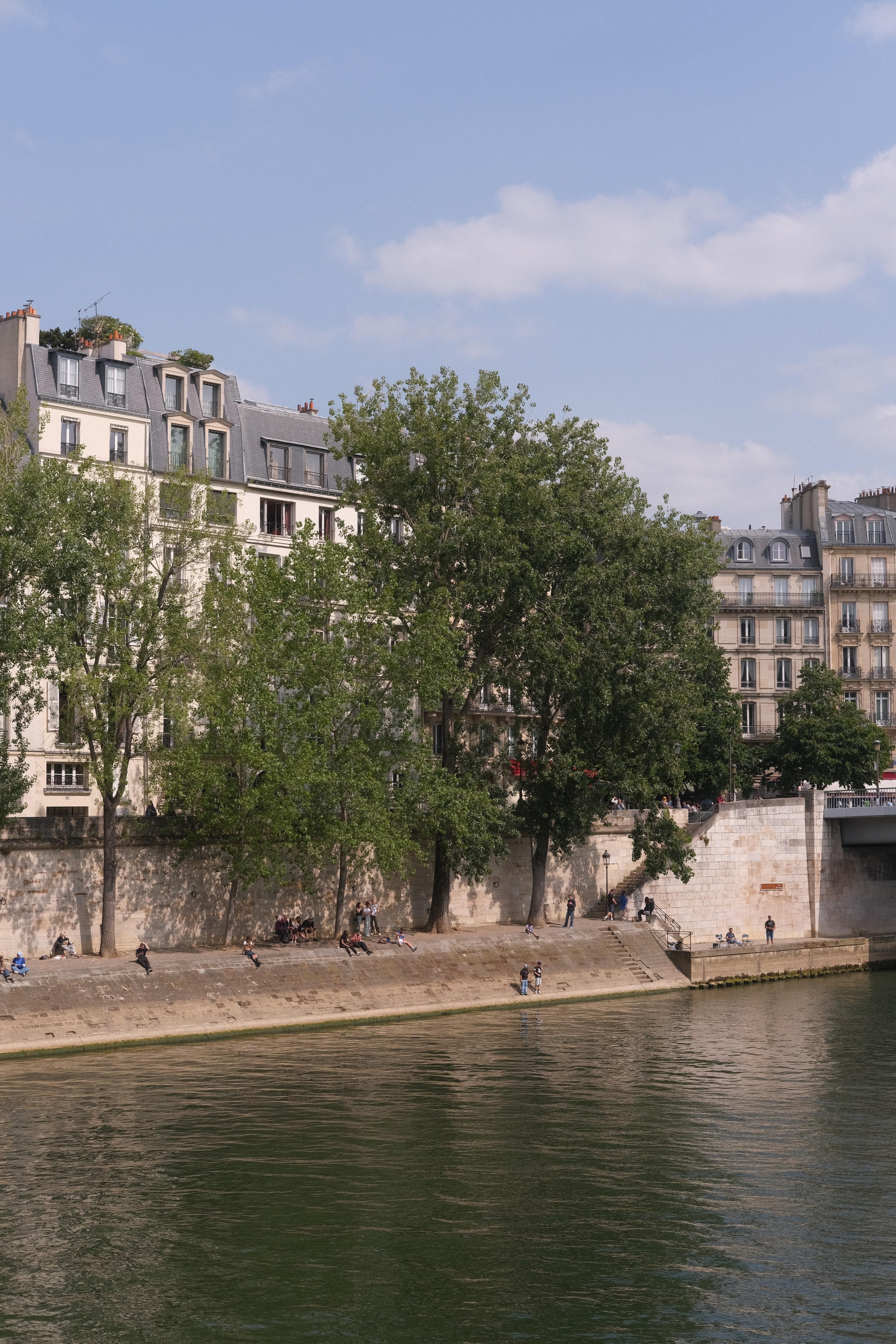 Advisor - Paris for the Natural Wine Lover: An Off-the-Beaten-Path Guide