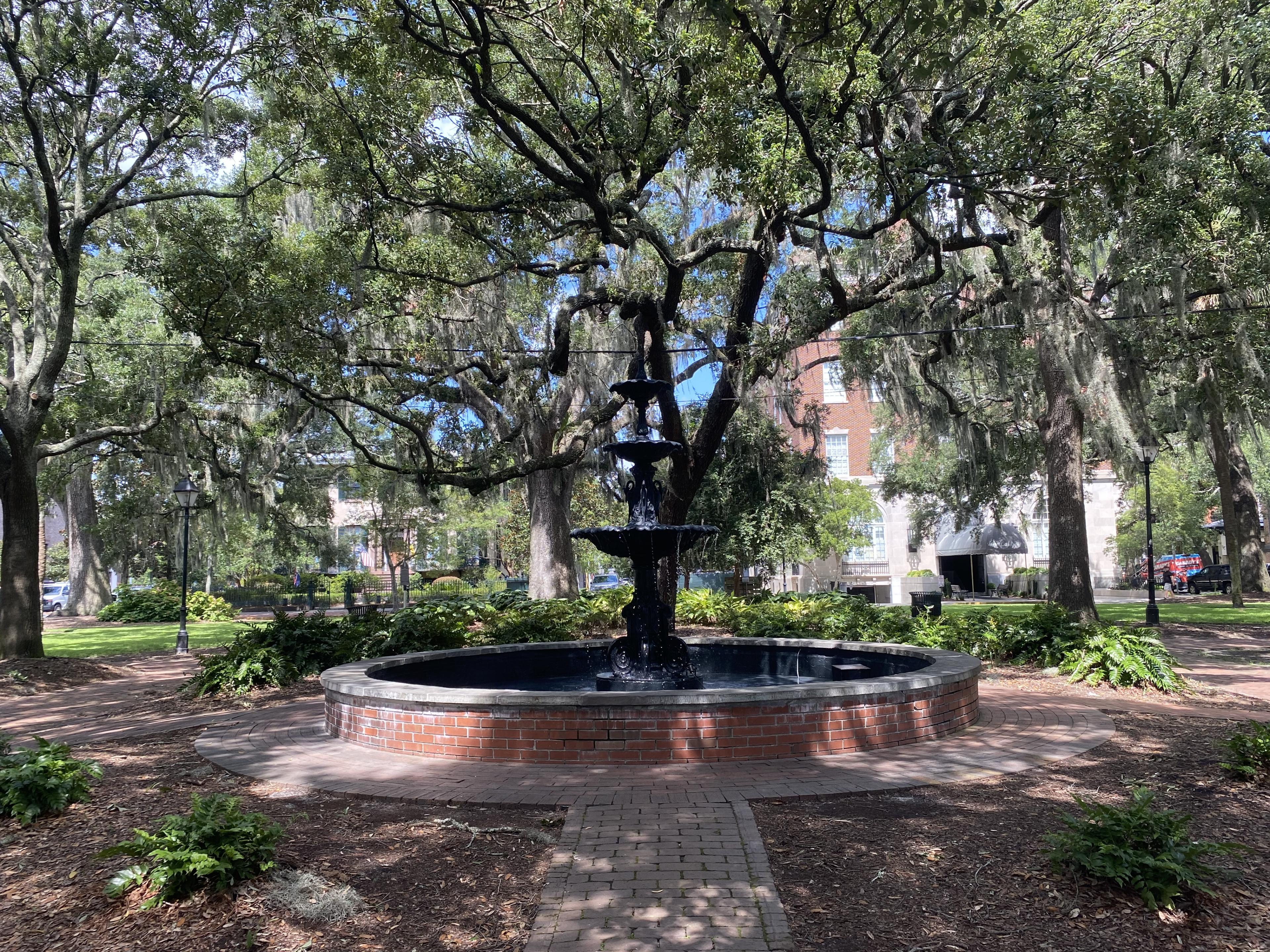 Advisor - Savannah, Georgia: A Charming Southern Getaway