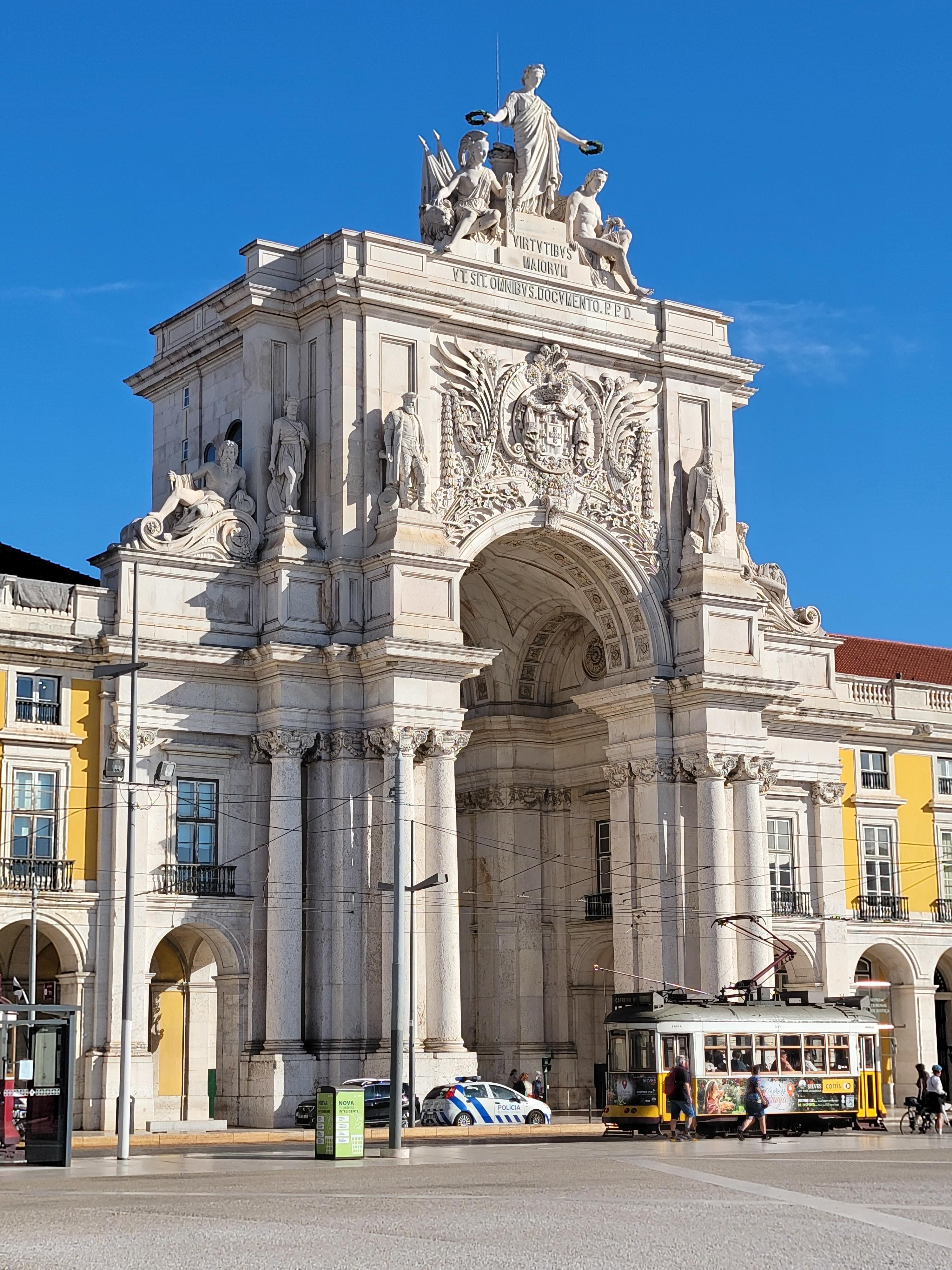 Advisor - Lisbon Bites & Sights: Eat, Explore, Repeat