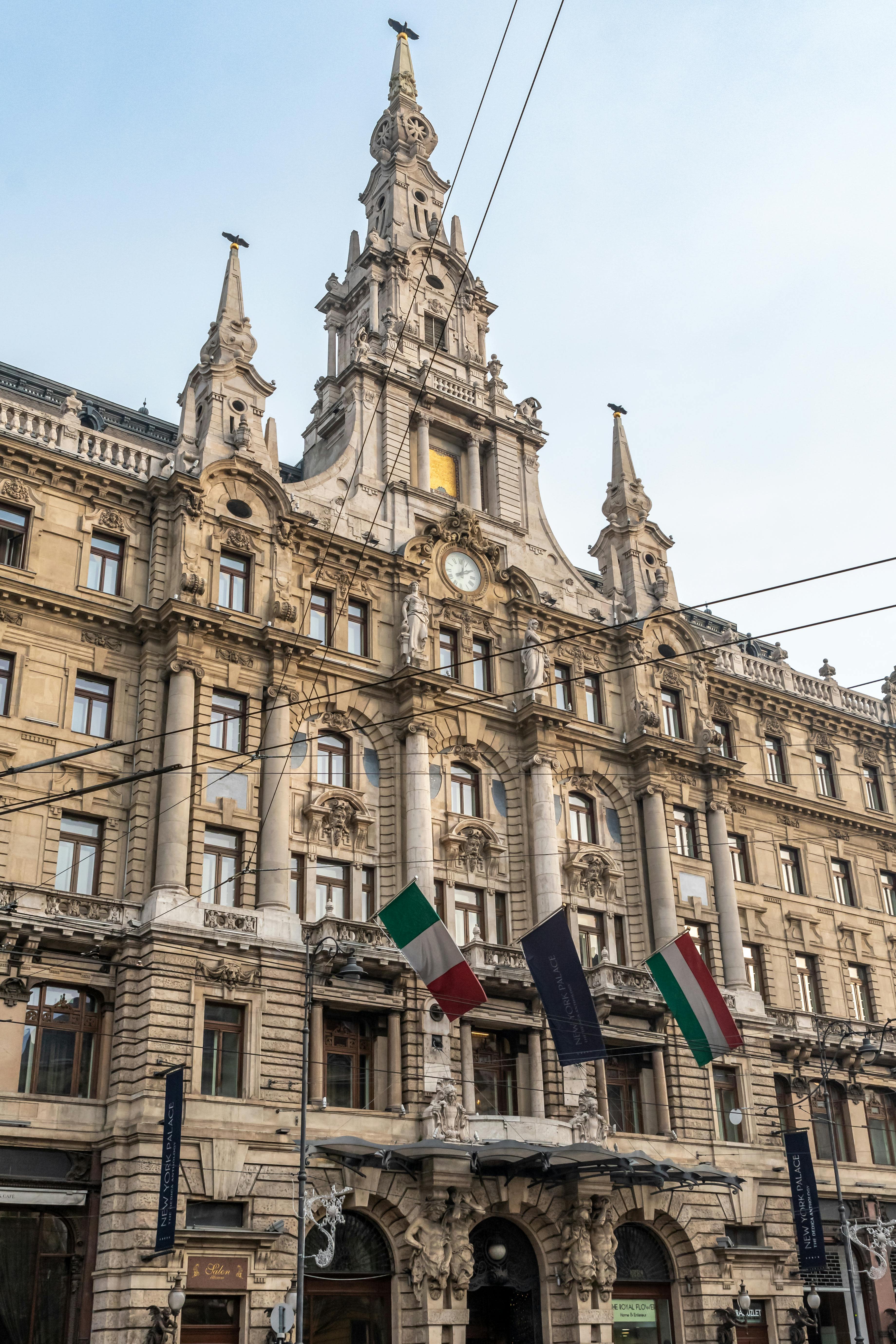 Budapest's Anantara New York Palace Hotel: Coffeehouse Elegance & Palace Perfection