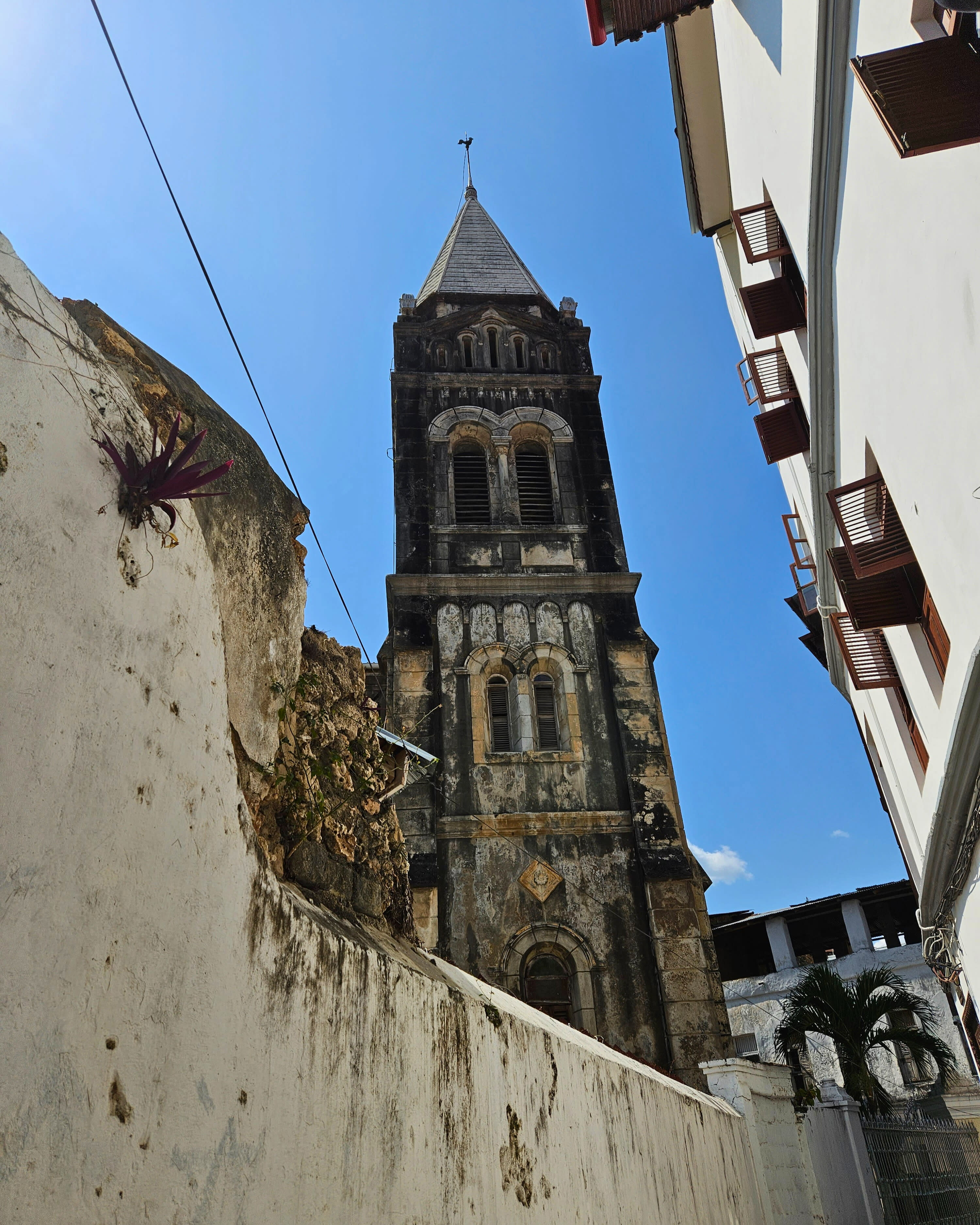 Advisor - Zanzibar’s Stone Town: A Mosaic of Spices and Stories