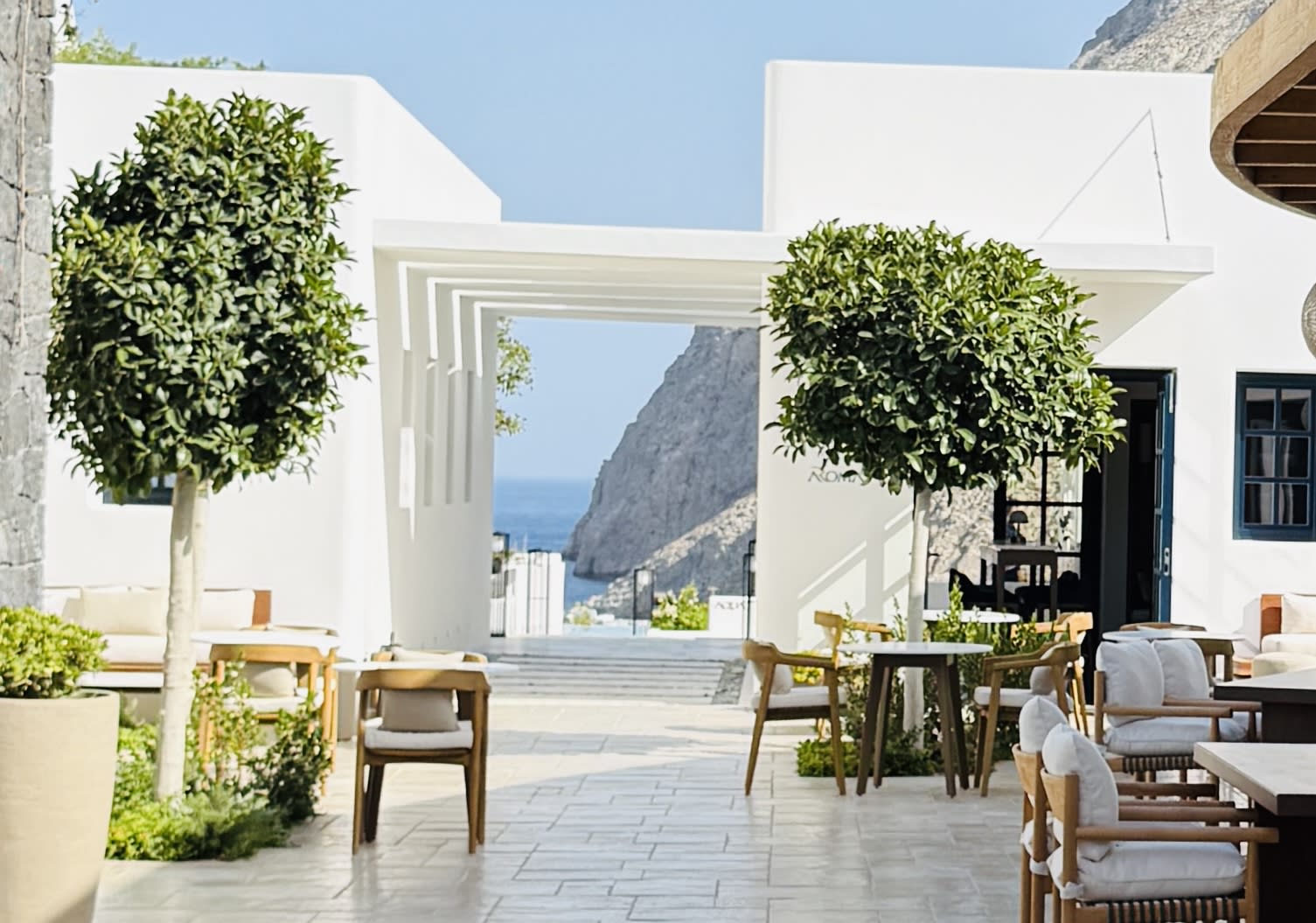 Sandblu Resort Santorini: Everything You Need to Know About Santorini's Newest Luxury Hotel